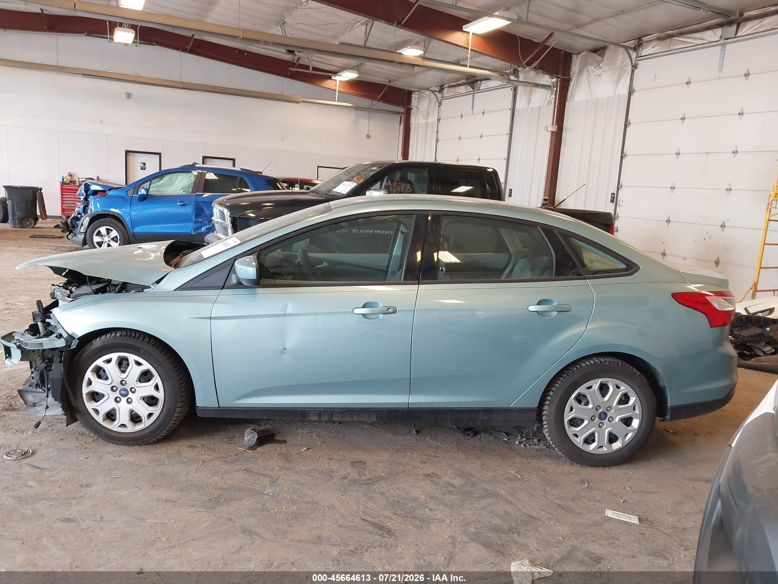 2012 Ford Focus Se Blue vin: 1FAHP3F27CL225730