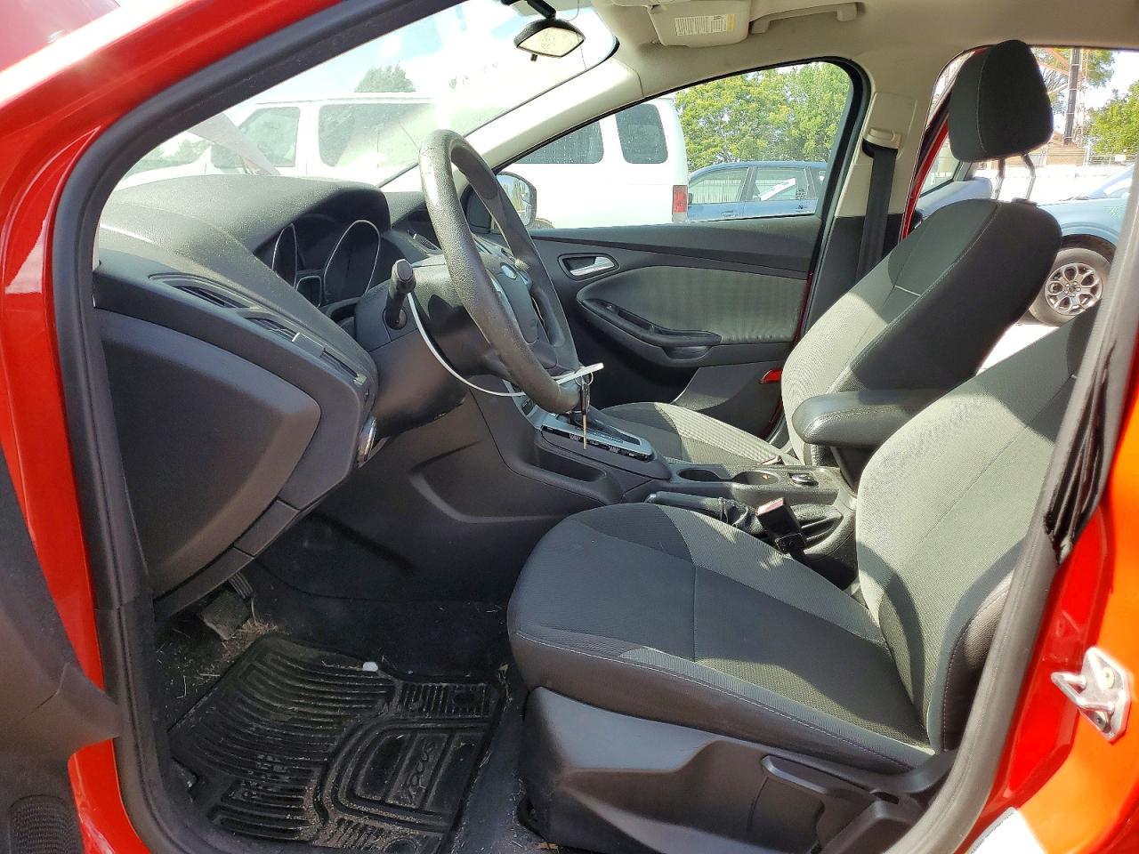 2012 Ford Focus Se Red vin: 1FAHP3F27CL265063