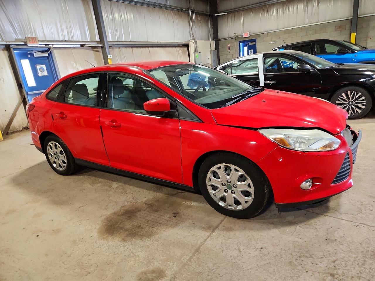2012 Ford Focus Se Красный vin: 1FAHP3F27CL297477