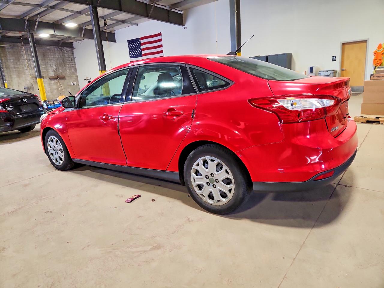 2012 Ford Focus Se Красный vin: 1FAHP3F27CL297477