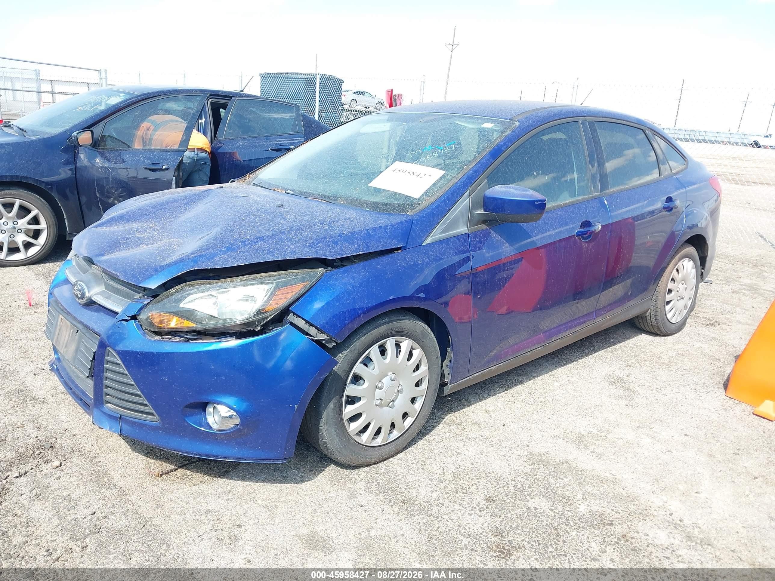 2012 Ford Focus Se Blue vin: 1FAHP3F27CL360416