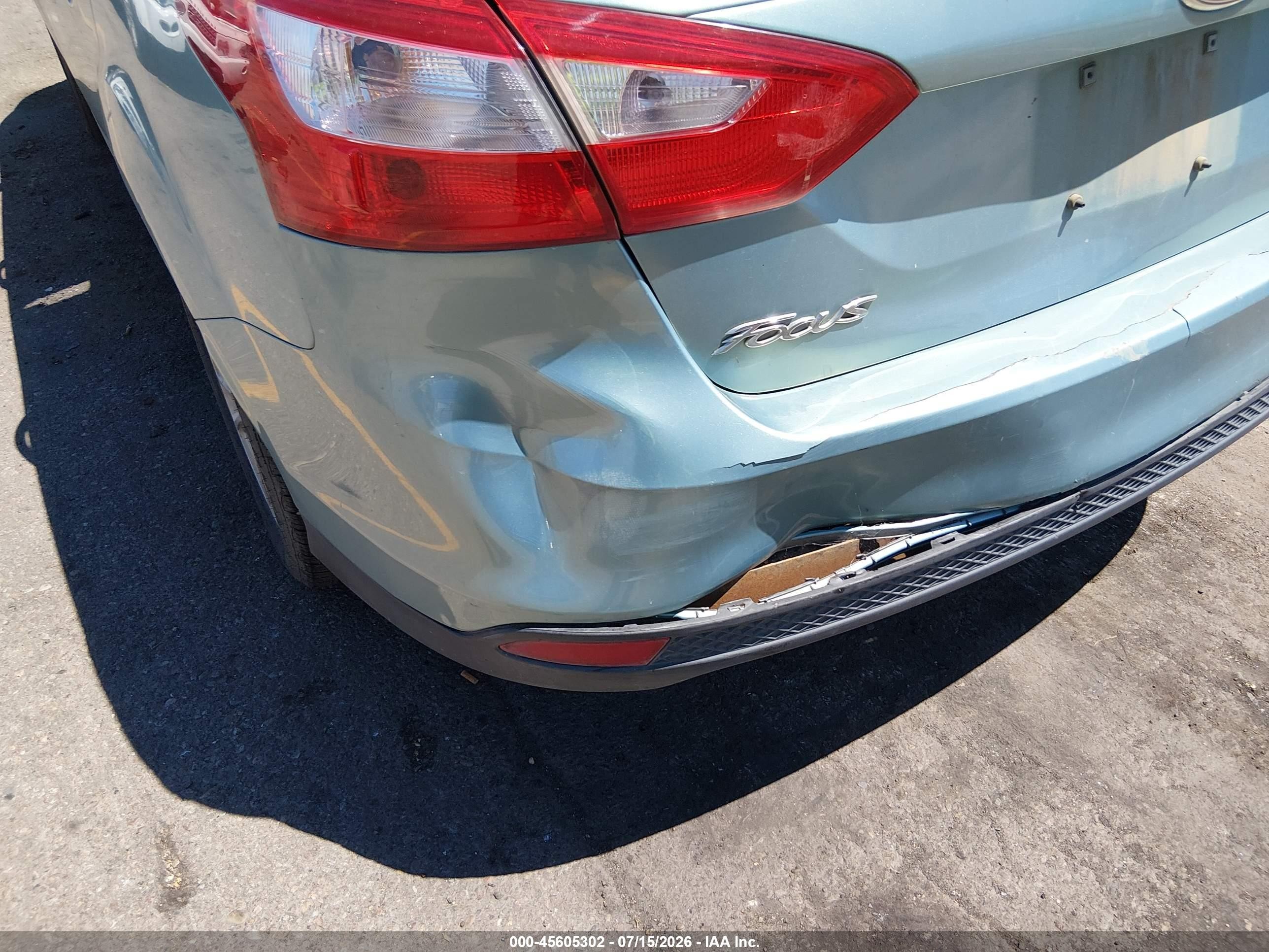 2012 Ford Focus Se Blue vin: 1FAHP3F27CL394162