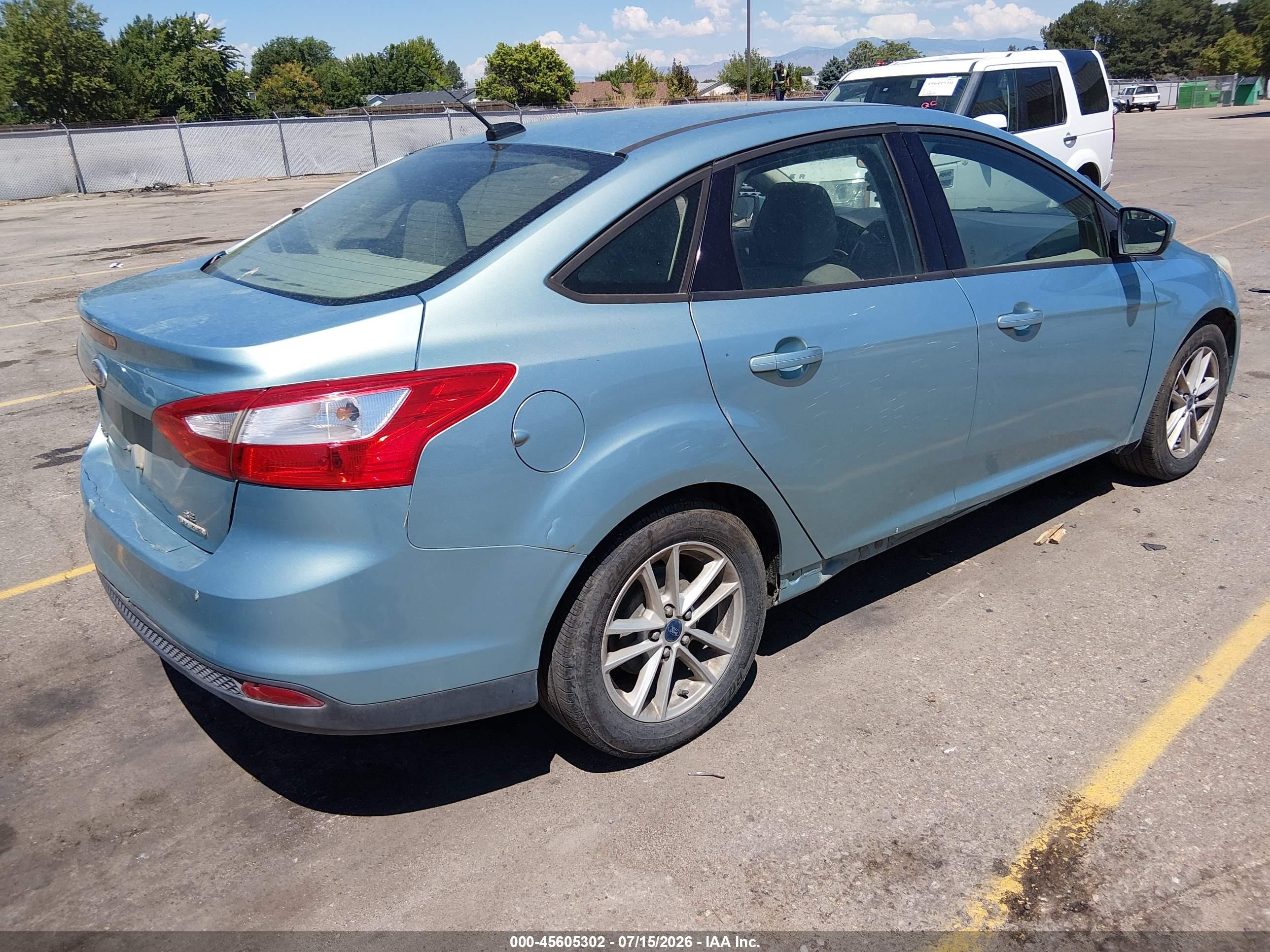 2012 Ford Focus Se Blue vin: 1FAHP3F27CL394162
