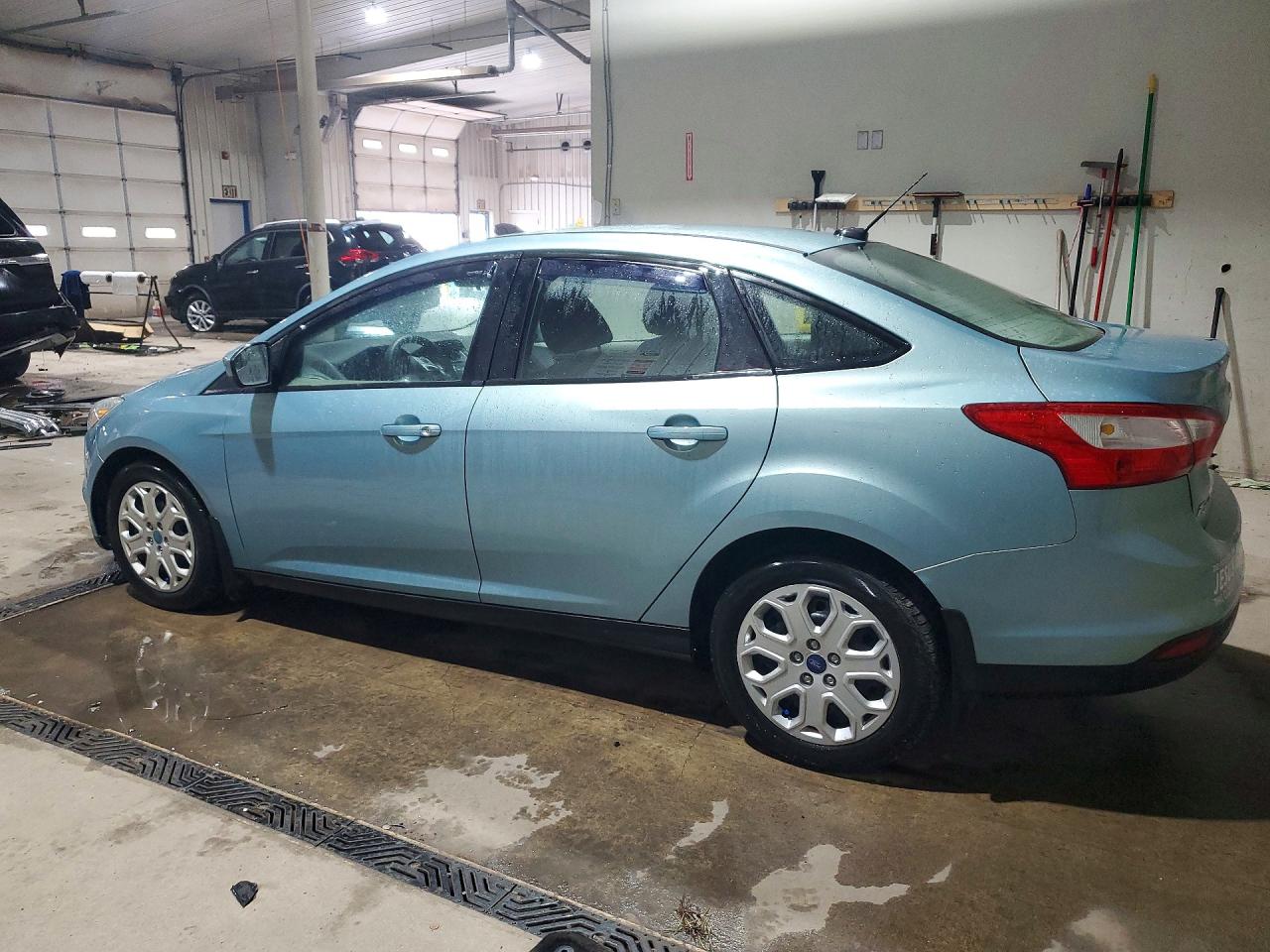 2012 Ford Focus Se Бирюзовый vin: 1FAHP3F27CL412787