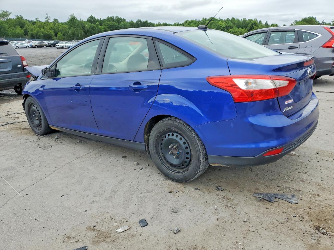 2012 Ford Focus Se Blue vin: 1FAHP3F27CL426303