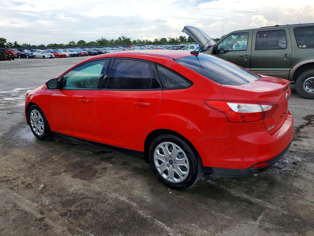 2012 Ford Focus Se Red vin: 1FAHP3F27CL433283