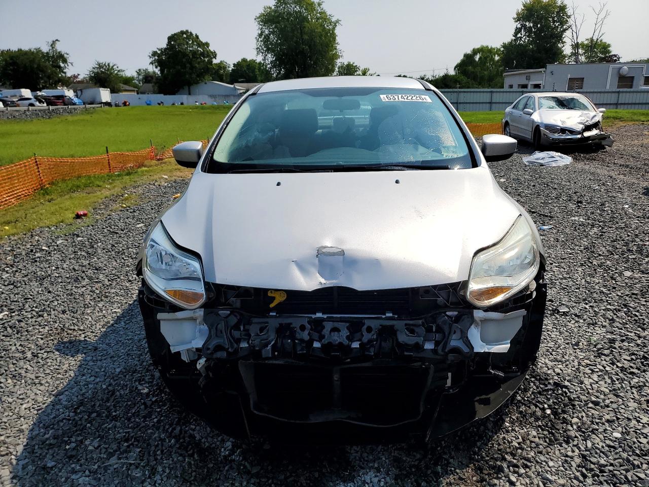 2012 Ford Focus Se Silver vin: 1FAHP3F27CL442274