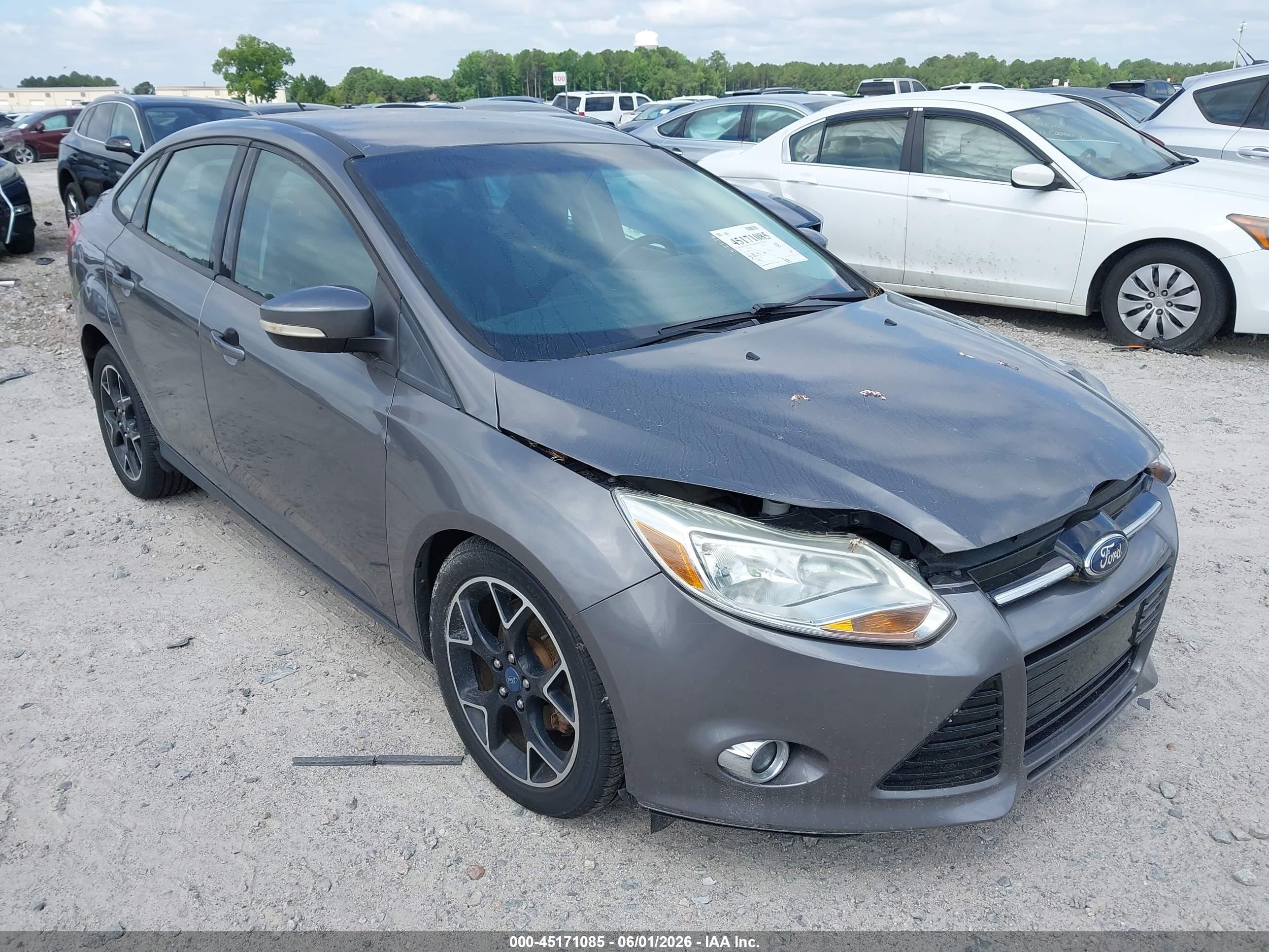 2012 Ford Focus Se Серый vin: 1FAHP3F27CL442906