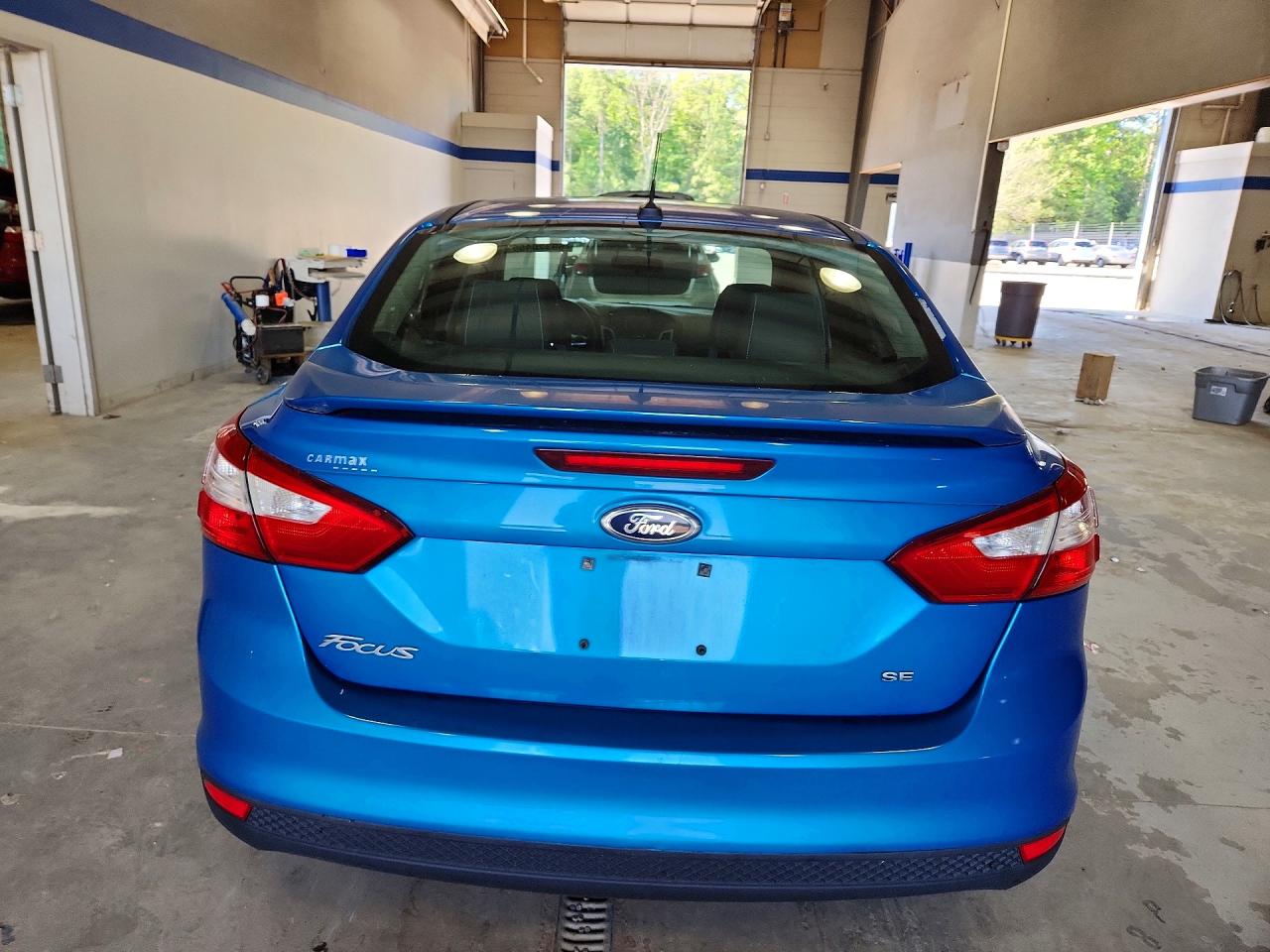 2012 Ford Focus Se Blue vin: 1FAHP3F27CL460399