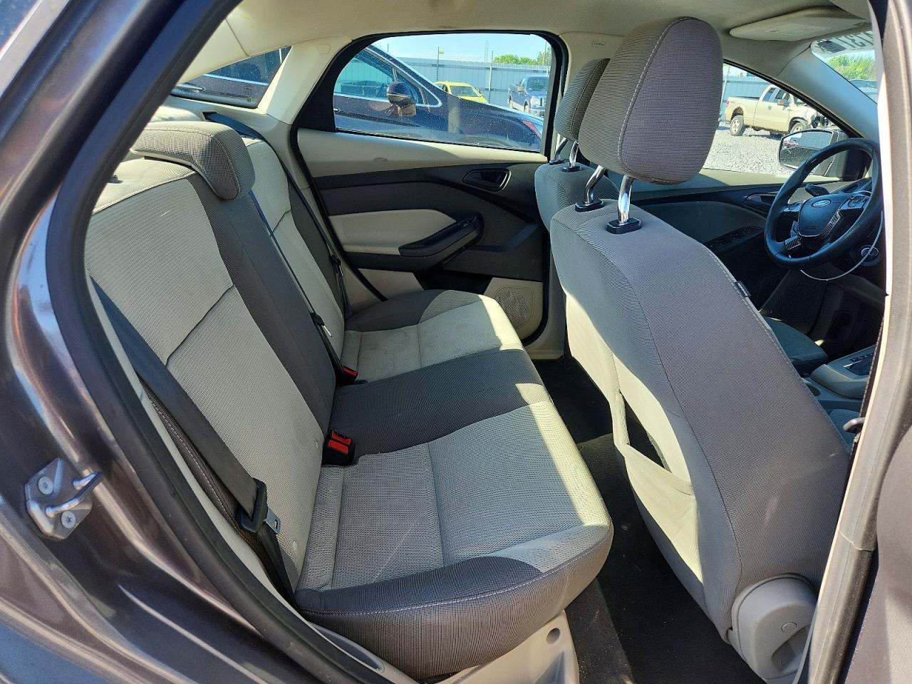 2012 Ford Focus Se Gray vin: 1FAHP3F28CL131579