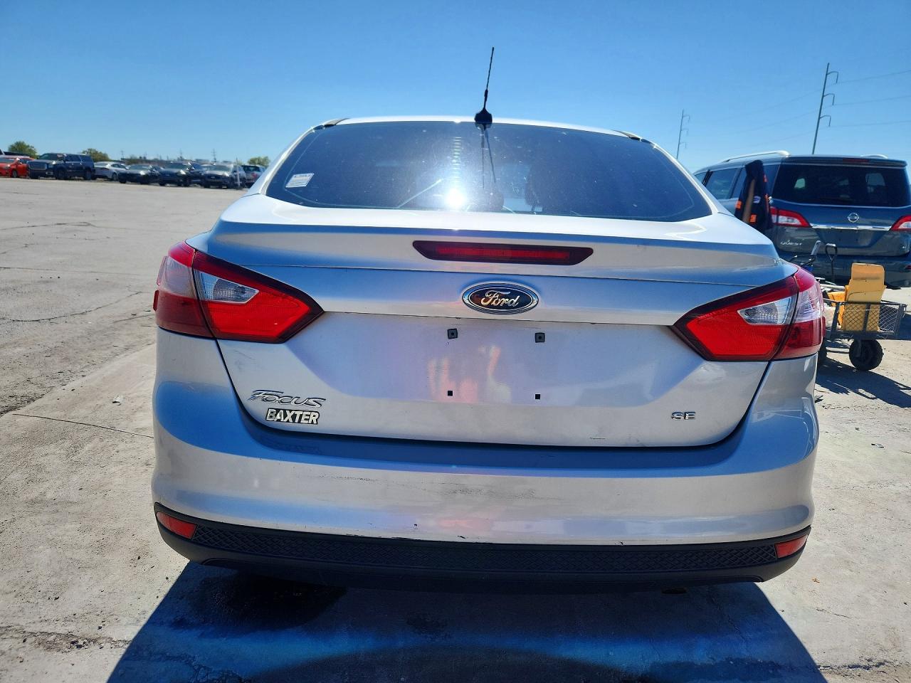 2012 Ford Focus Se Silver vin: 1FAHP3F28CL197100