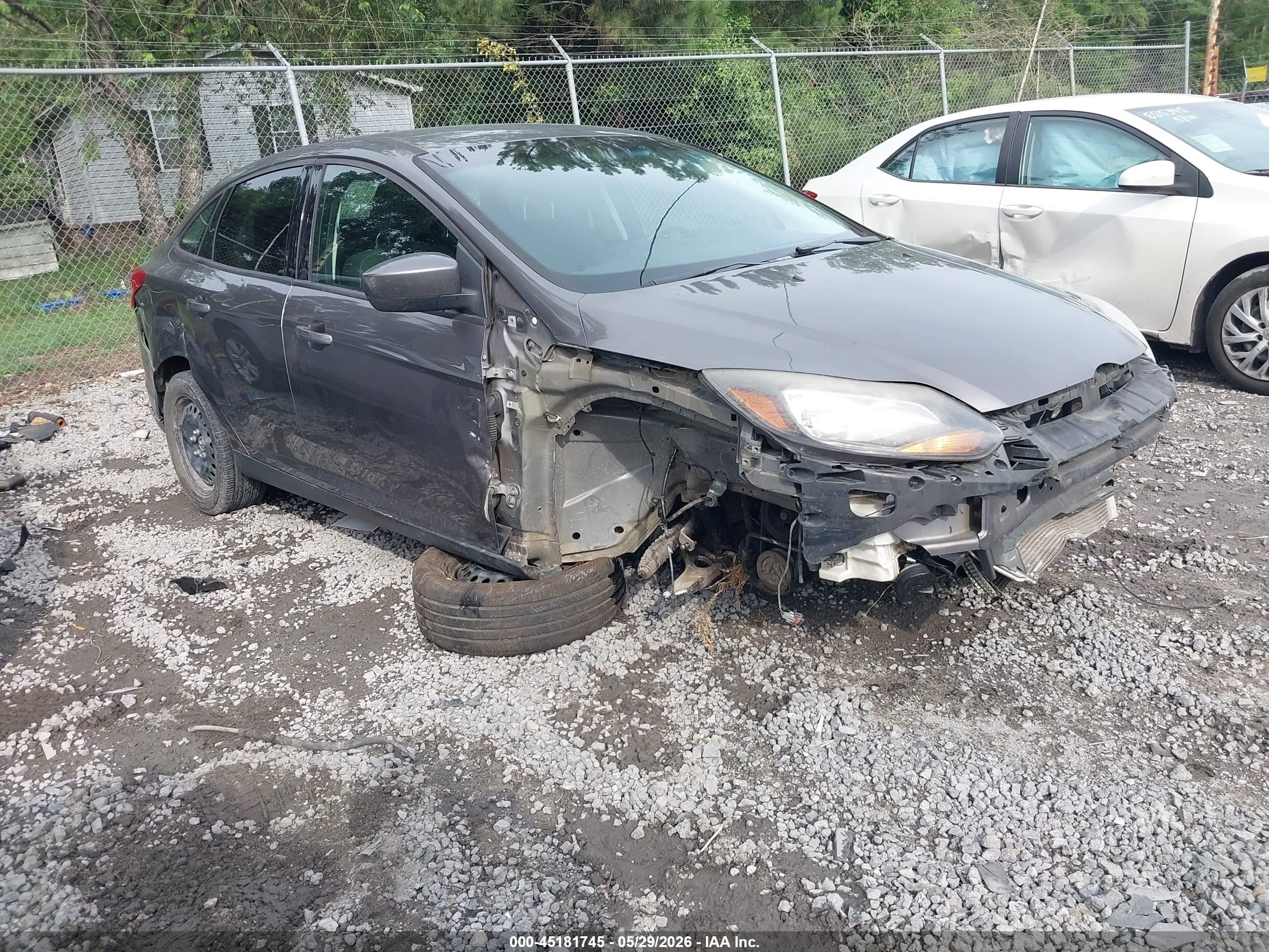2012 Ford Focus Se Gray vin: 1FAHP3F28CL201534
