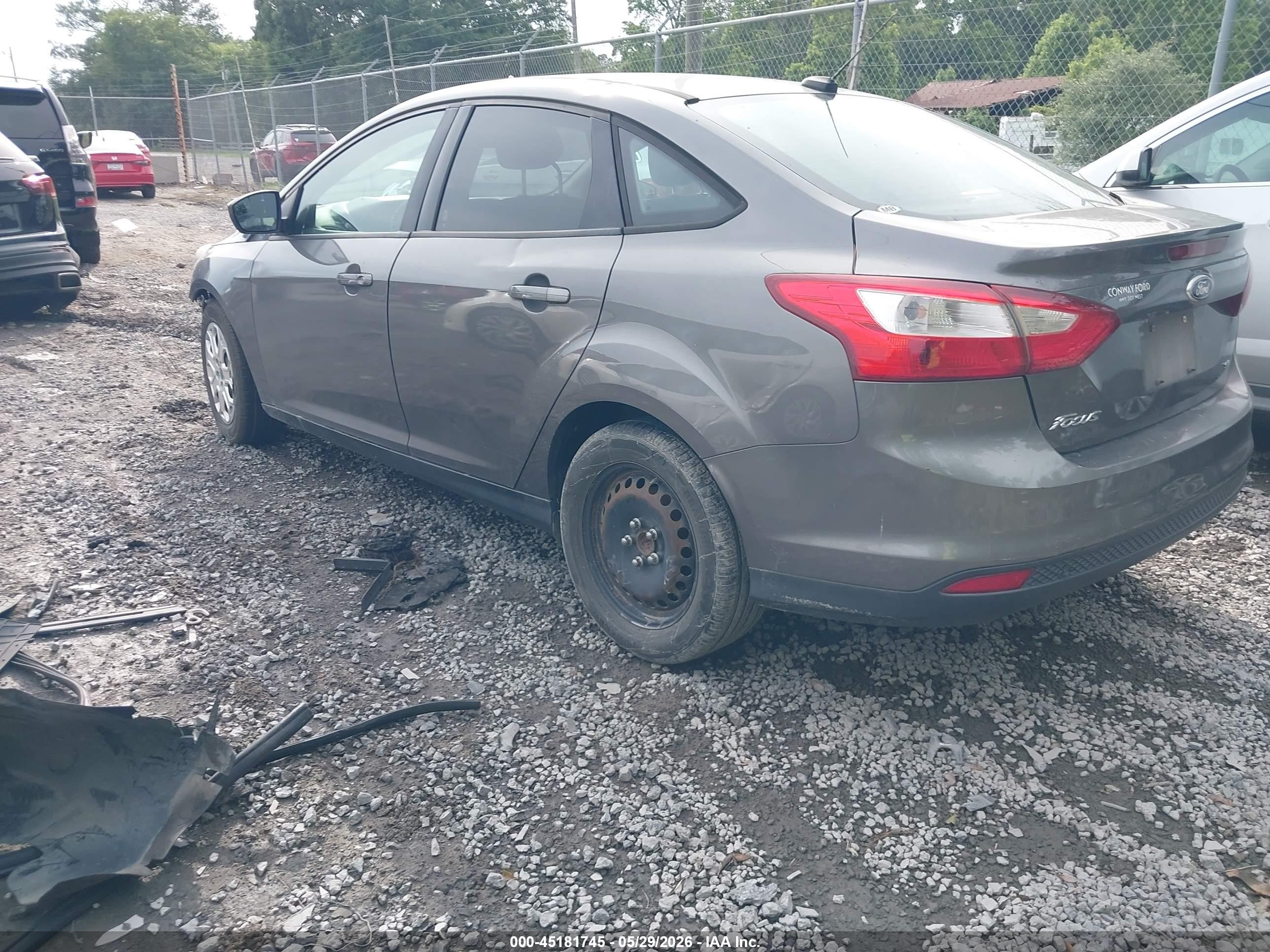 2012 Ford Focus Se Gray vin: 1FAHP3F28CL201534
