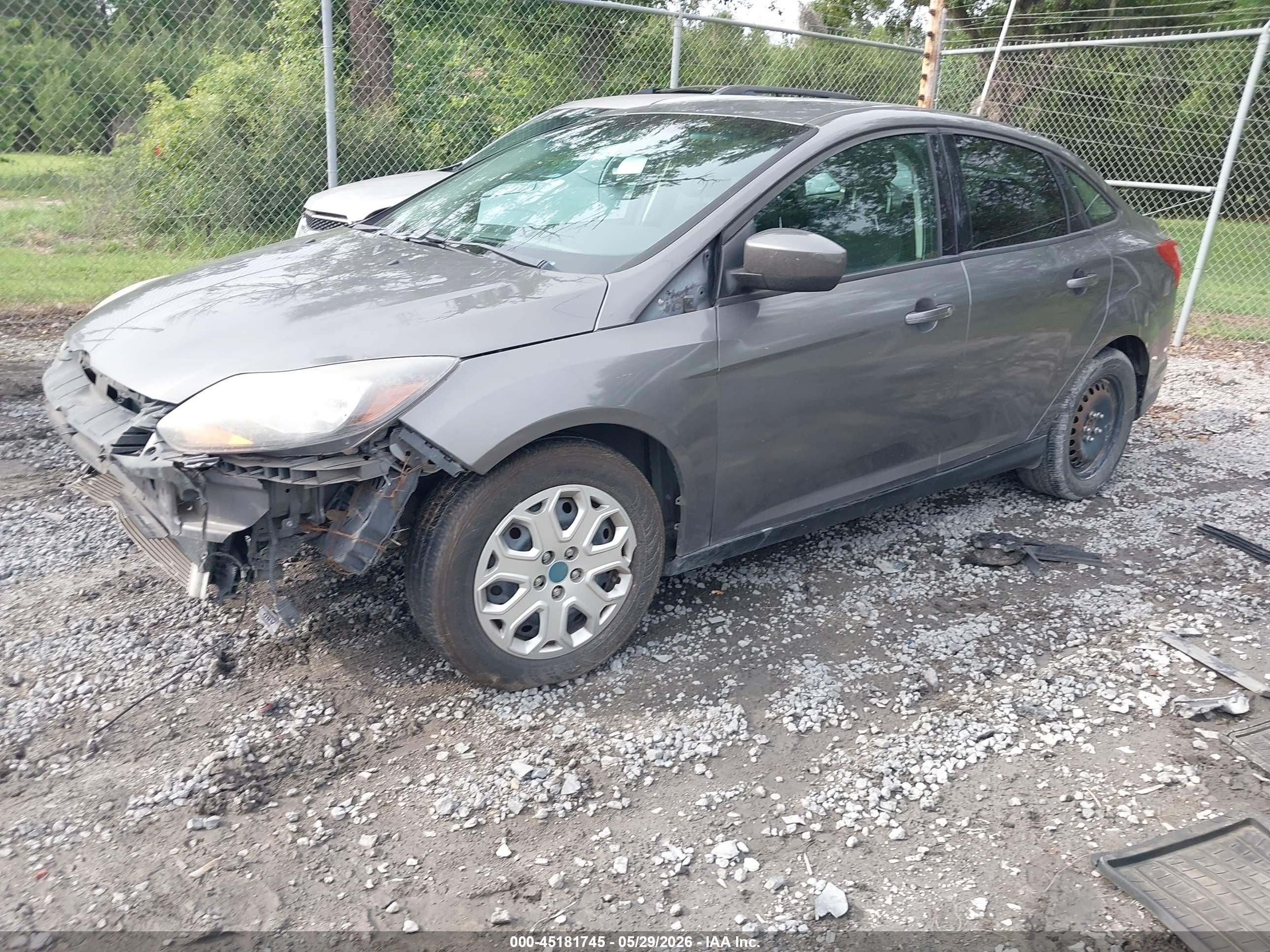 2012 Ford Focus Se Gray vin: 1FAHP3F28CL201534
