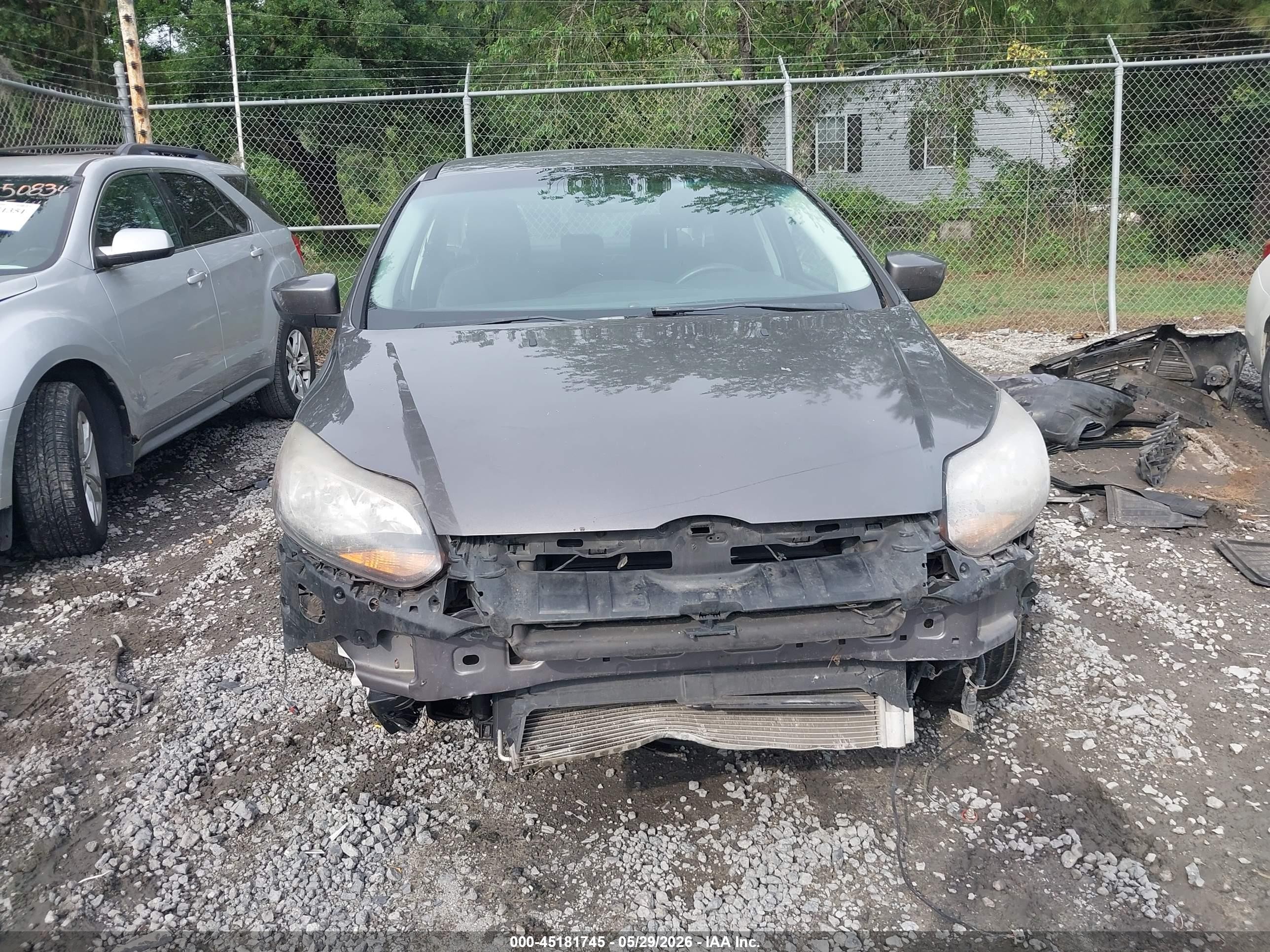 2012 Ford Focus Se Gray vin: 1FAHP3F28CL201534