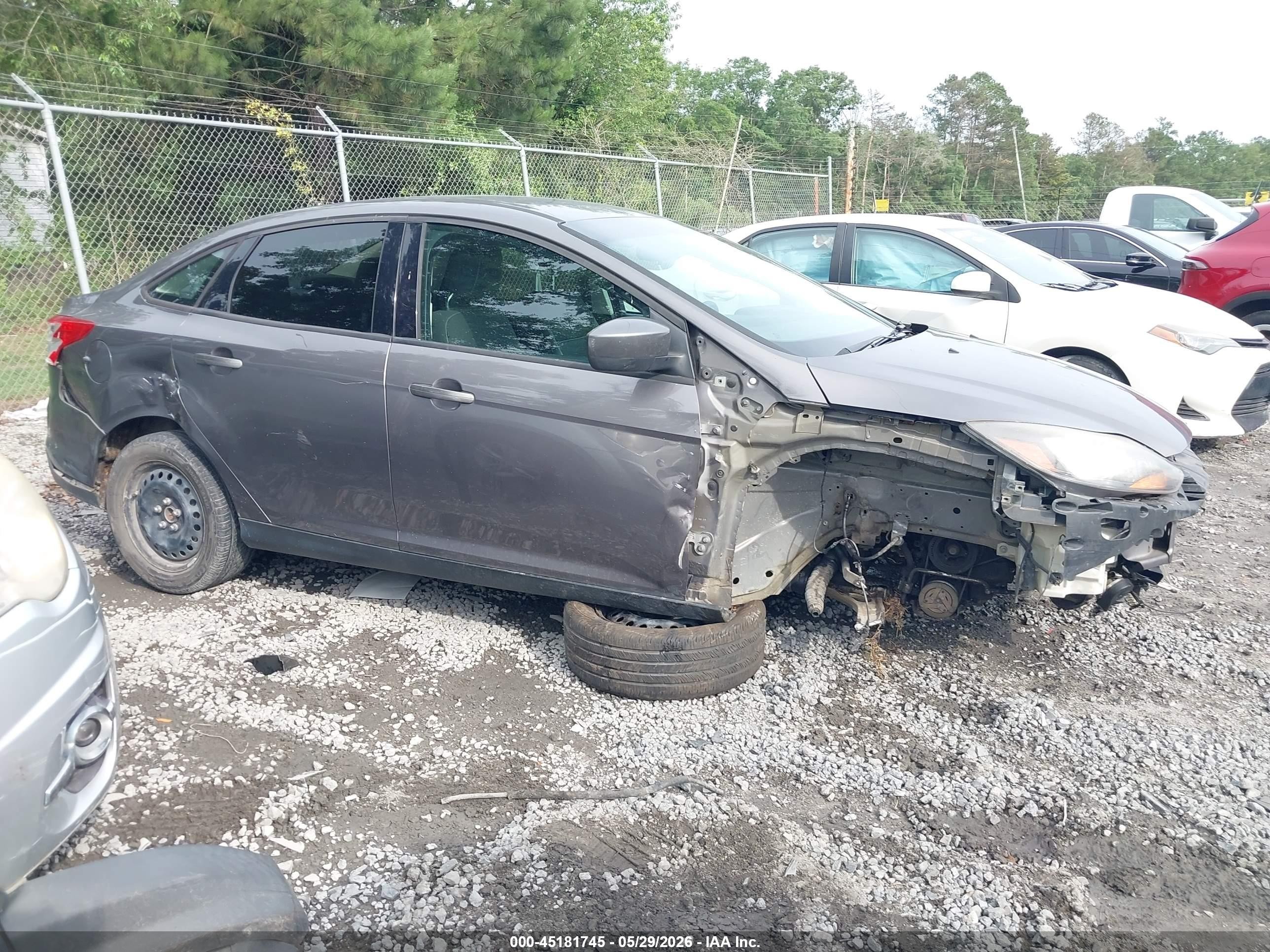 2012 Ford Focus Se Gray vin: 1FAHP3F28CL201534