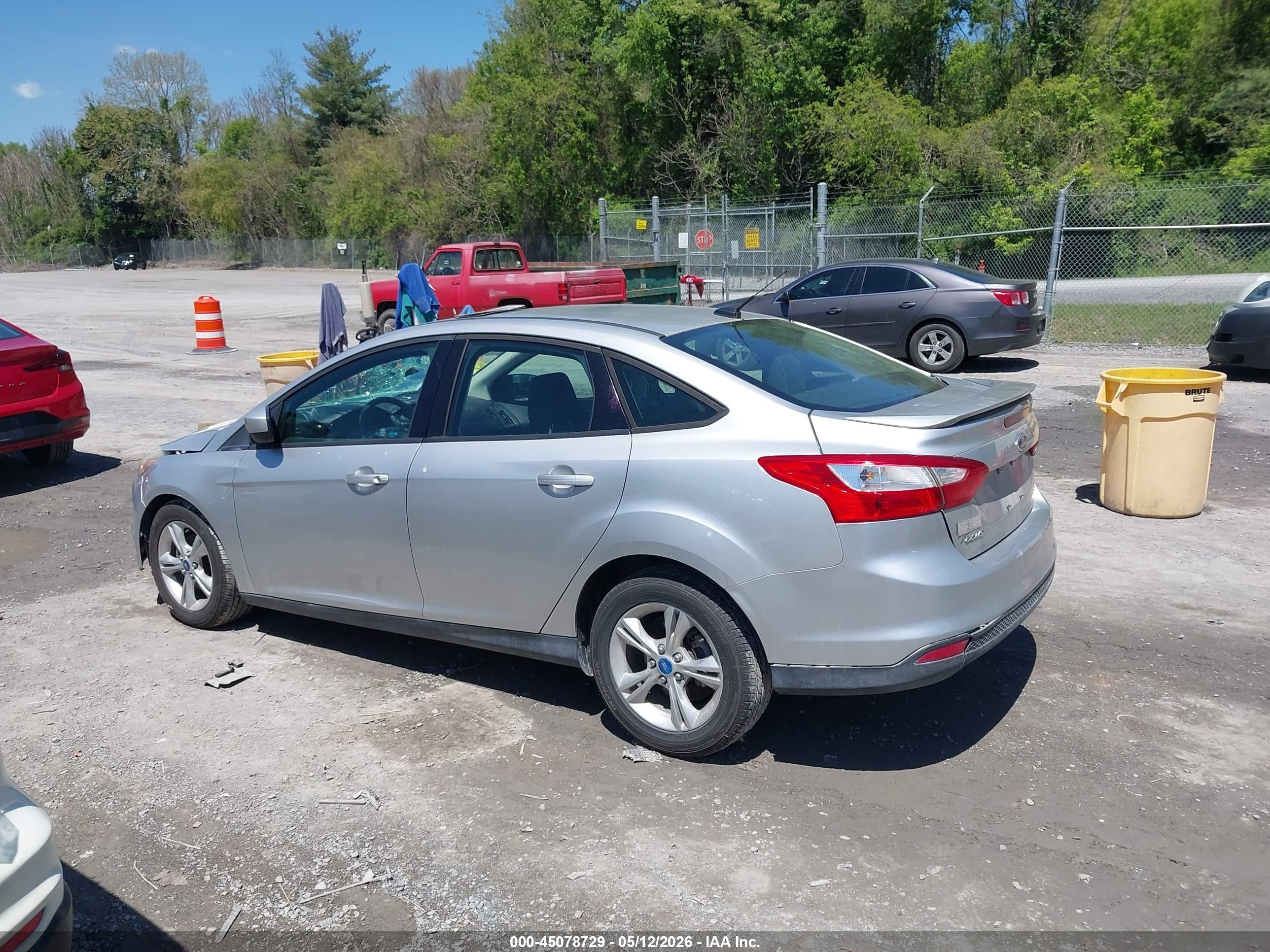 2012 Ford Focus Se Silver vin: 1FAHP3F28CL229642