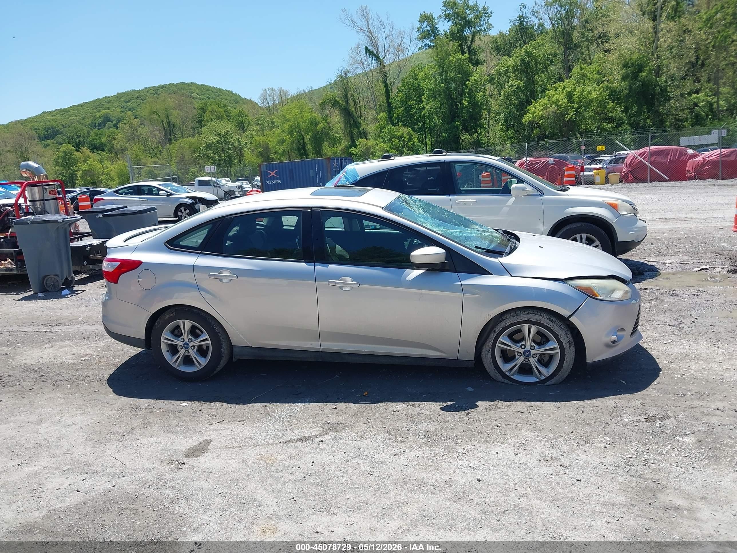 2012 Ford Focus Se Silver vin: 1FAHP3F28CL229642