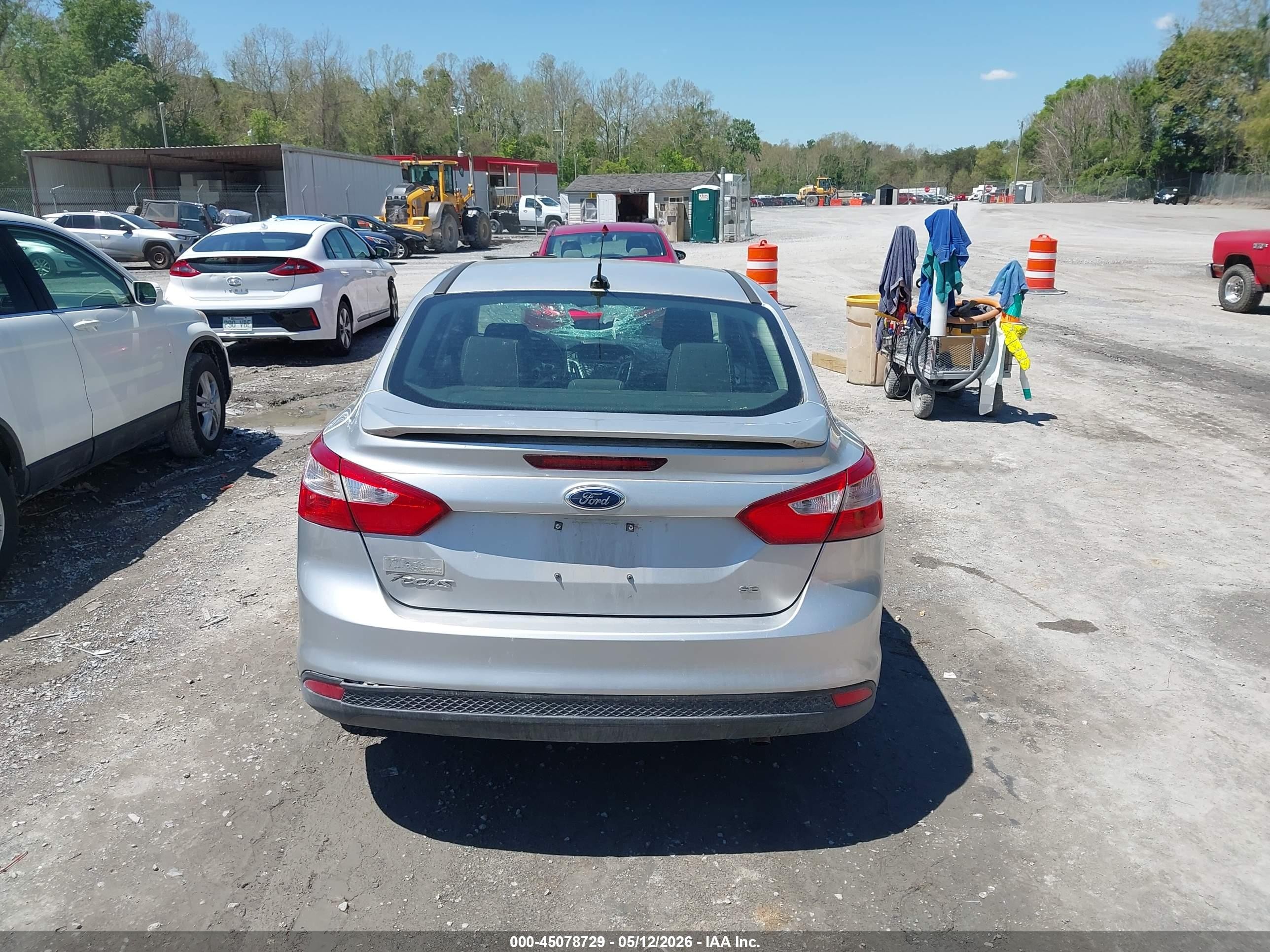 2012 Ford Focus Se Silver vin: 1FAHP3F28CL229642