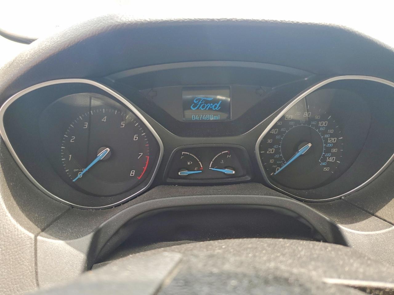 2012 Ford Focus Se Red vin: 1FAHP3F28CL278775