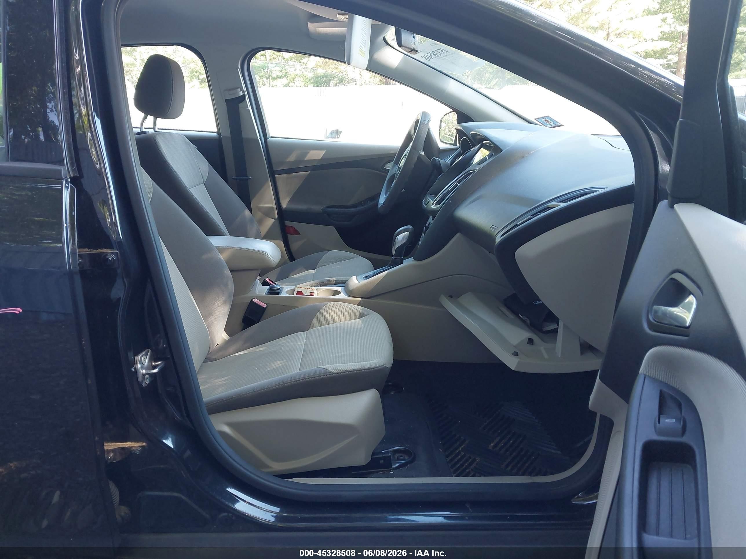 2012 Ford Focus Se Black vin: 1FAHP3F28CL297519
