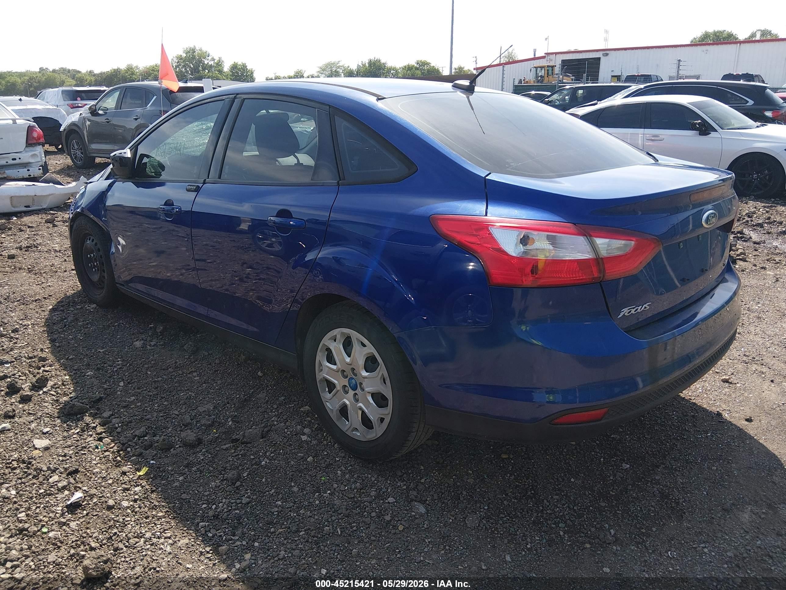2012 Ford Focus Se Blue vin: 1FAHP3F28CL346847