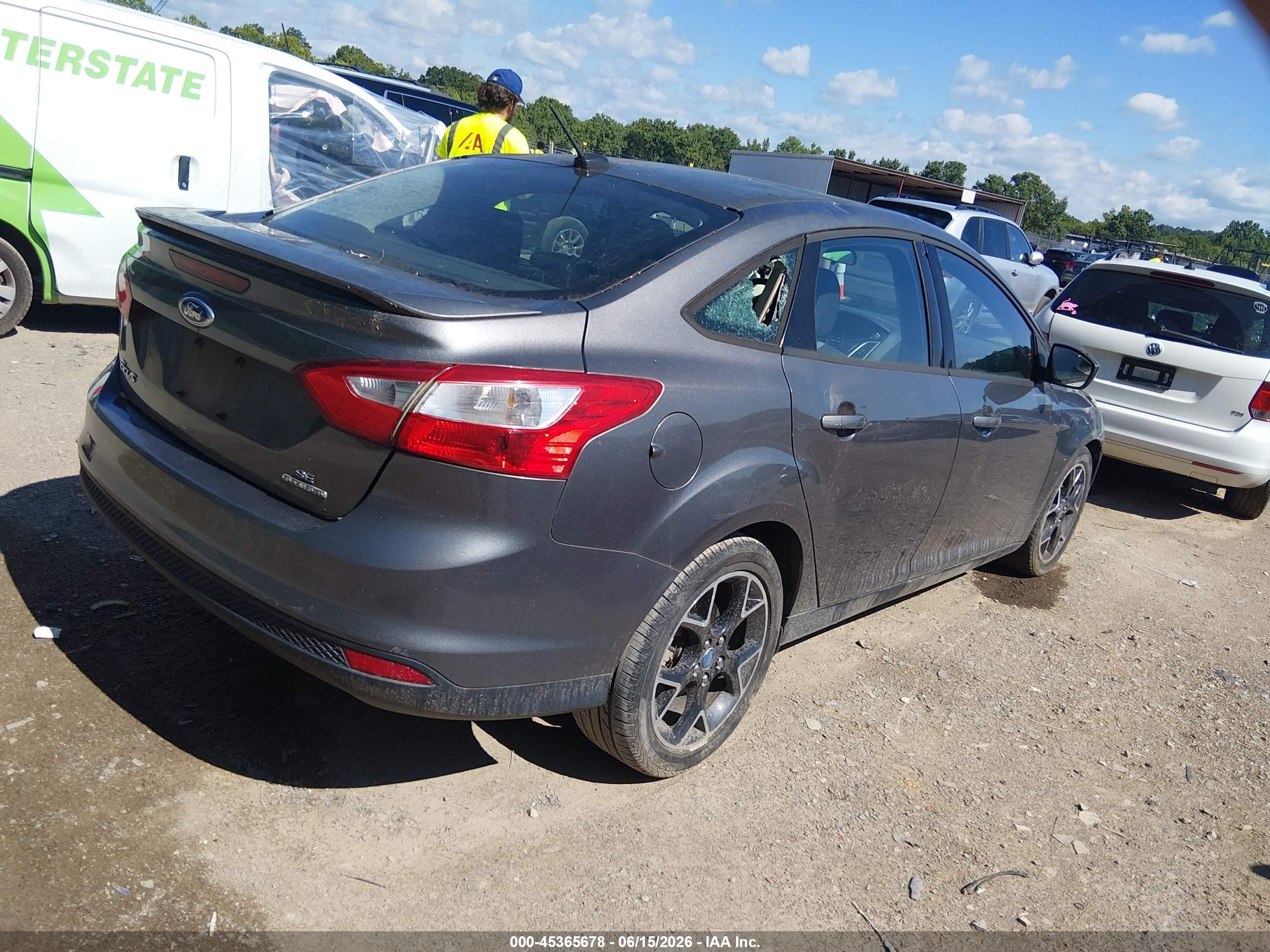2012 Ford Focus Se Gray vin: 1FAHP3F28CL402429