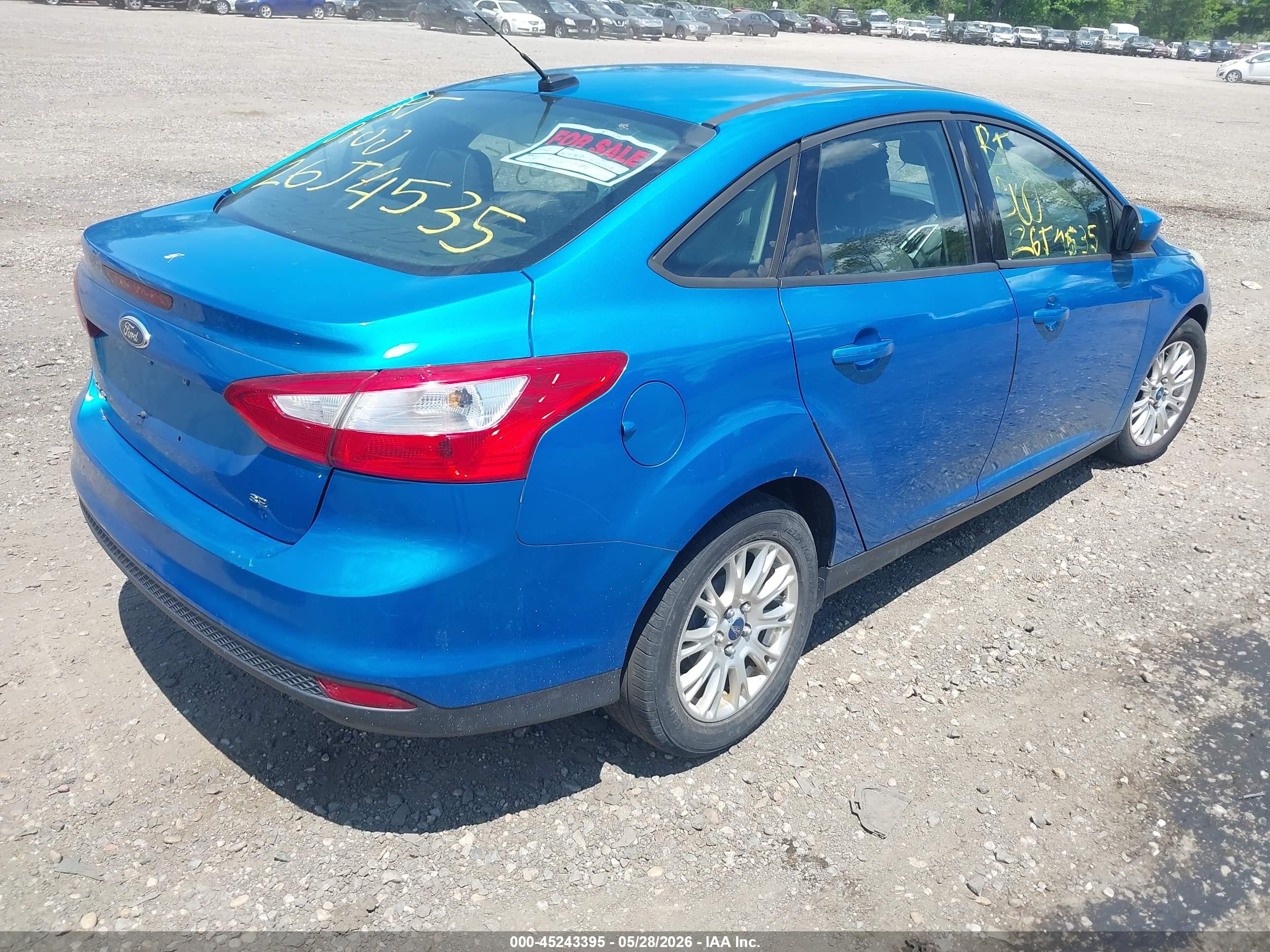 2012 Ford Focus Se Blue vin: 1FAHP3F28CL405699
