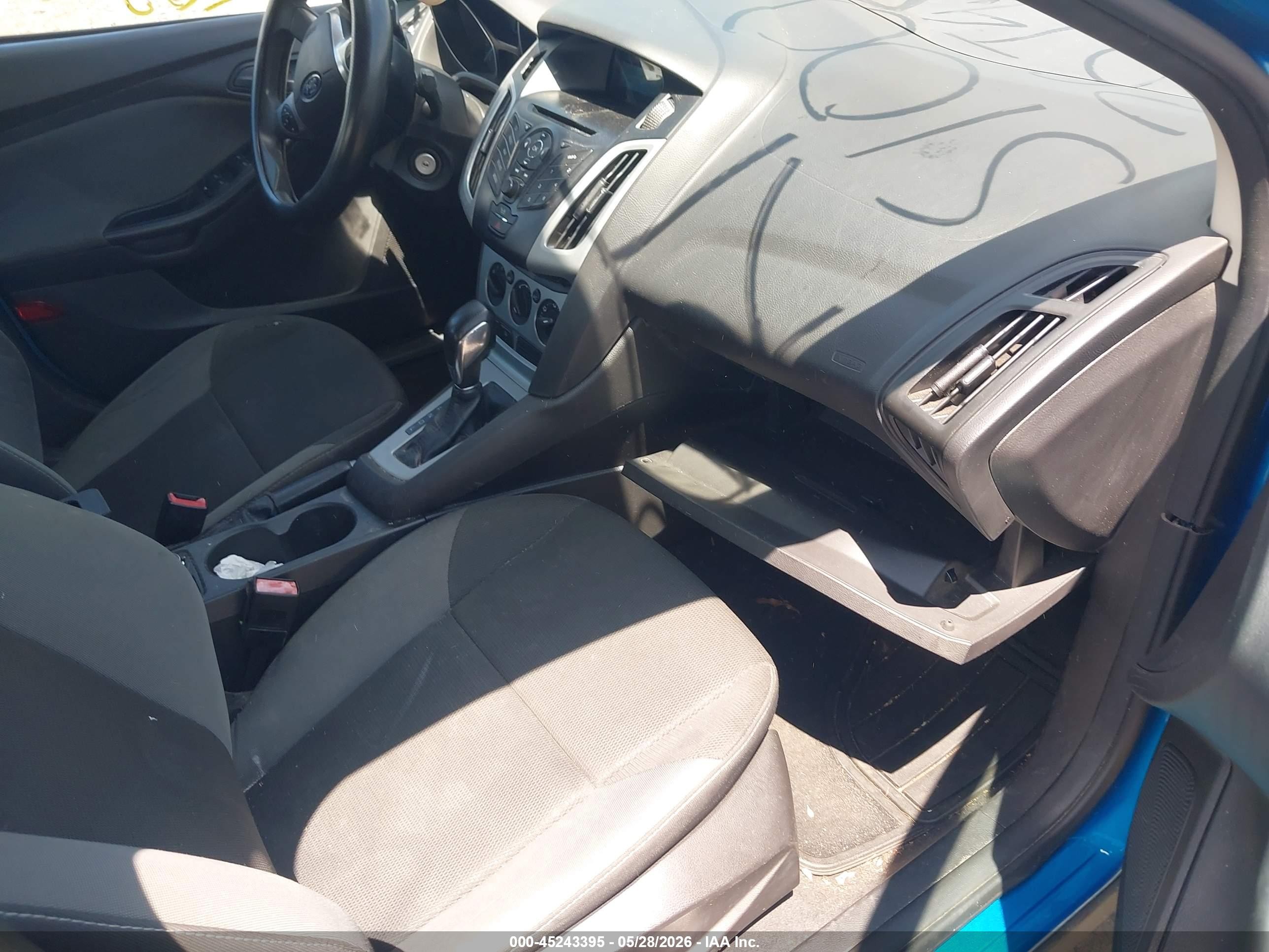 2012 Ford Focus Se Blue vin: 1FAHP3F28CL405699