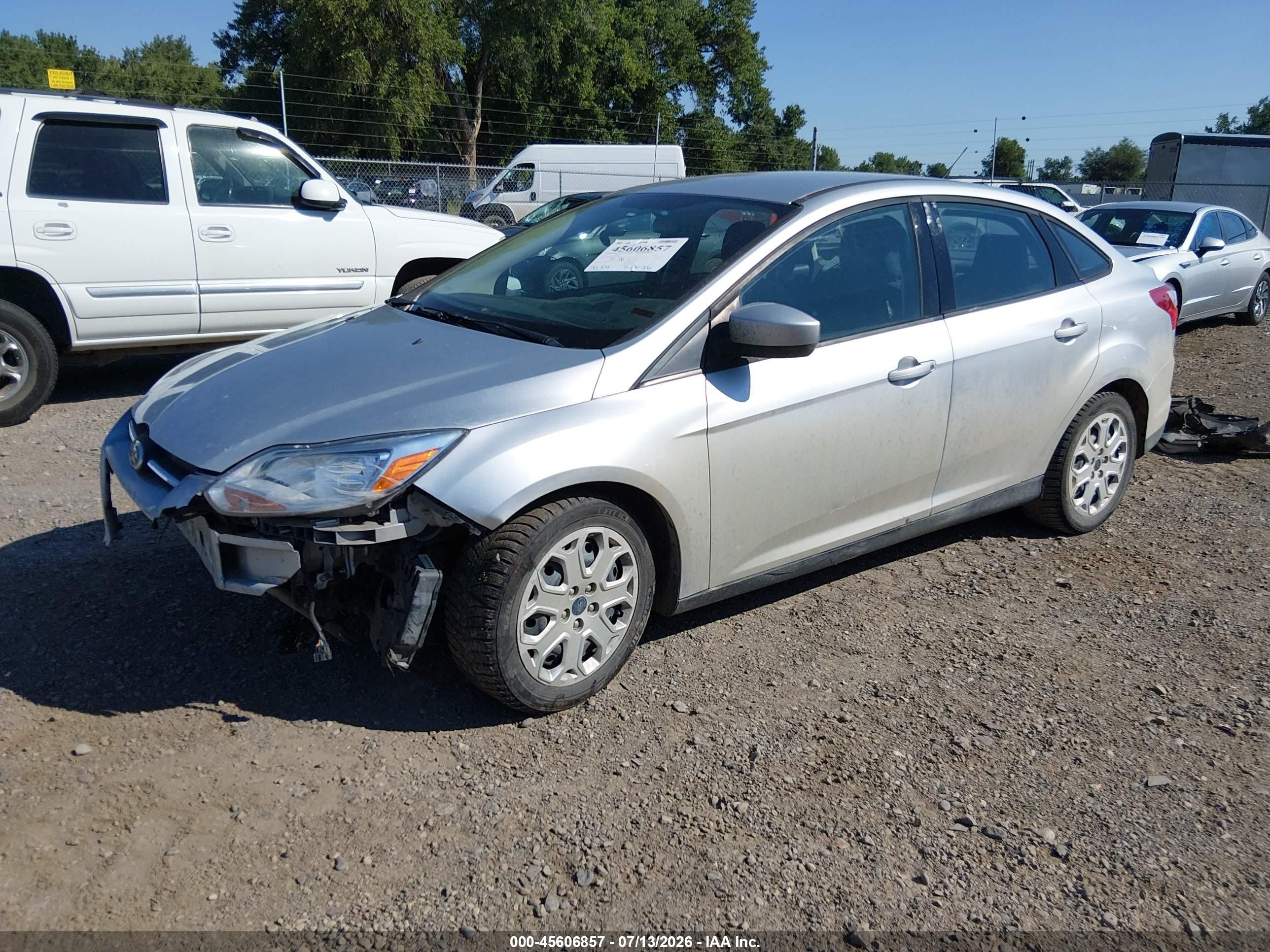 2012 Ford Focus Se Серебряный vin: 1FAHP3F28CL440405