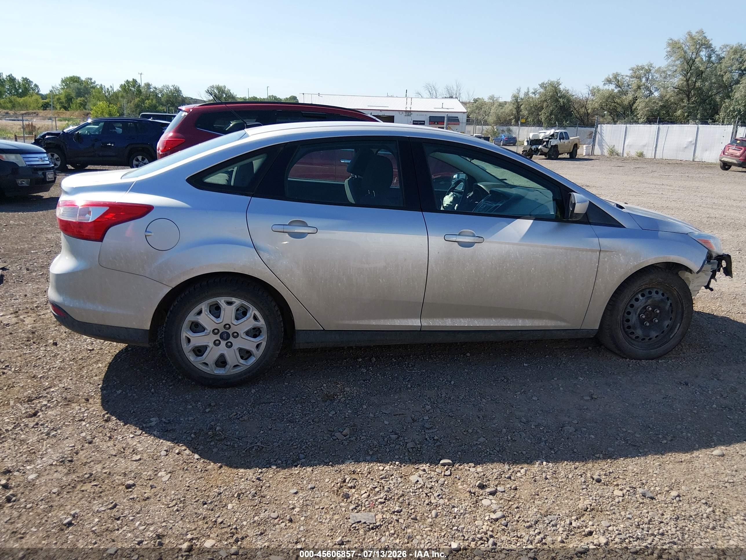 2012 Ford Focus Se Серебряный vin: 1FAHP3F28CL440405