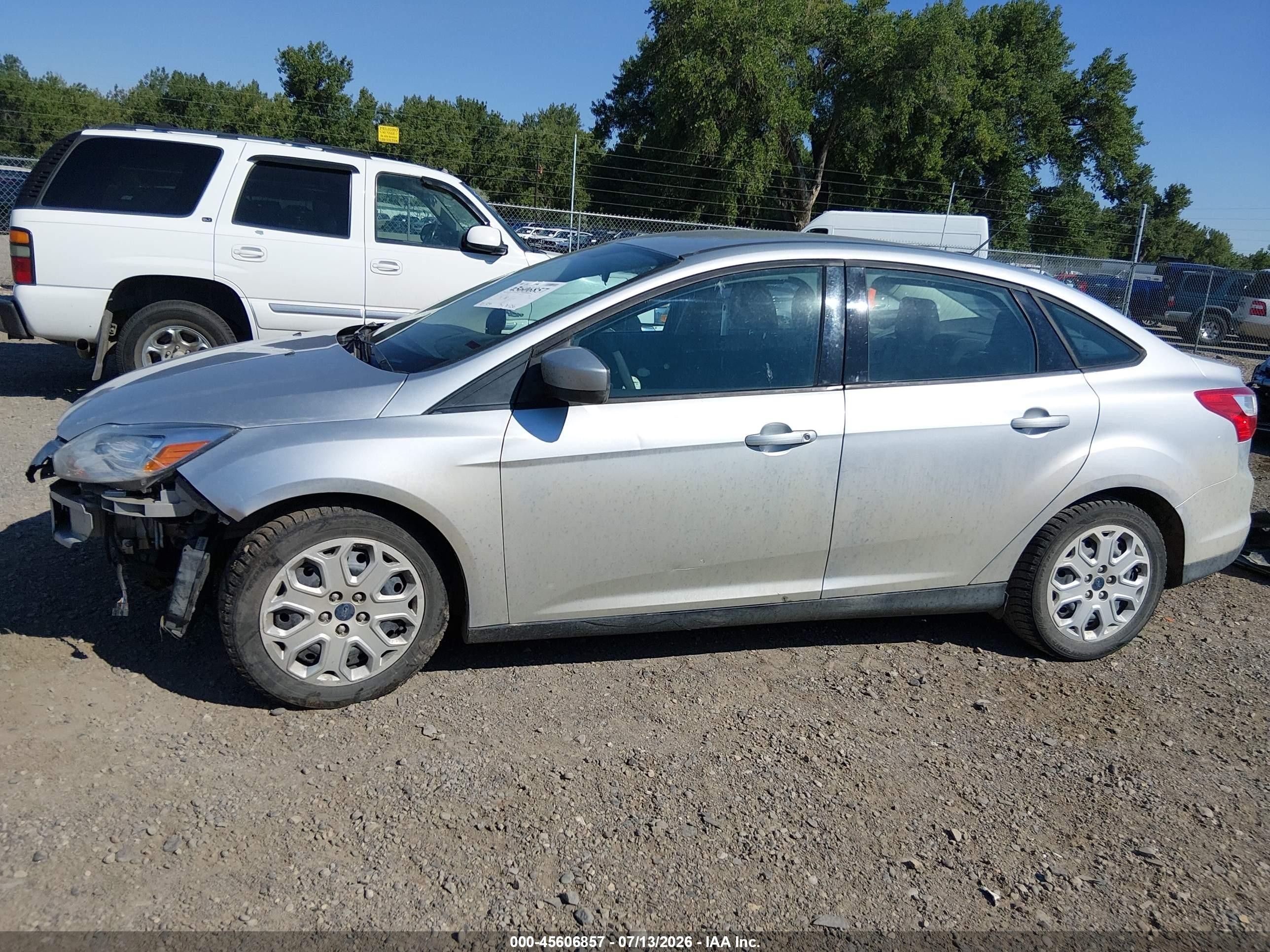 2012 Ford Focus Se Серебряный vin: 1FAHP3F28CL440405