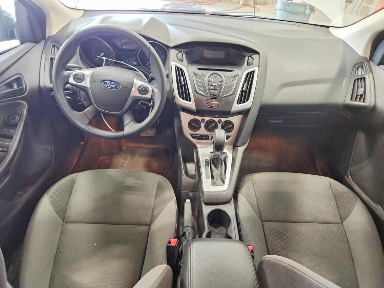 2012 Ford Focus Se White vin: 1FAHP3F28CL454823