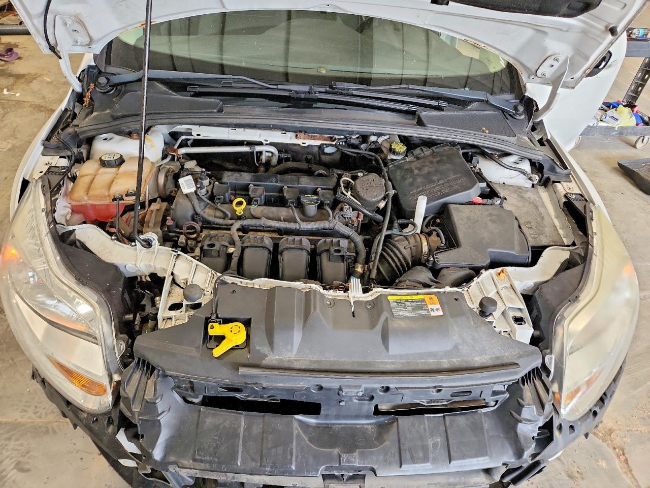 2012 Ford Focus Se White vin: 1FAHP3F28CL454823