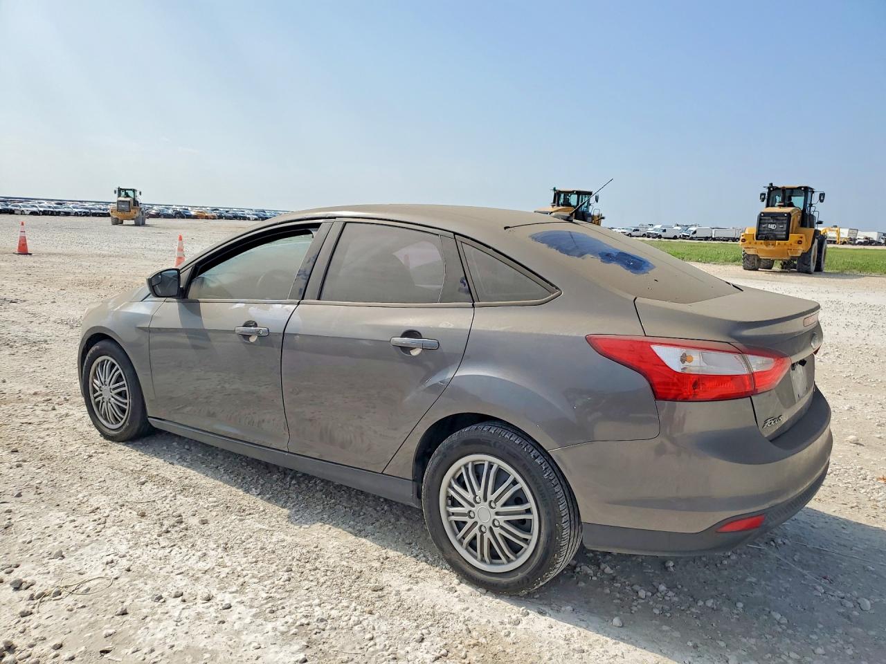2012 Ford Foc Gray vin: 1FAHP3F28CL478278
