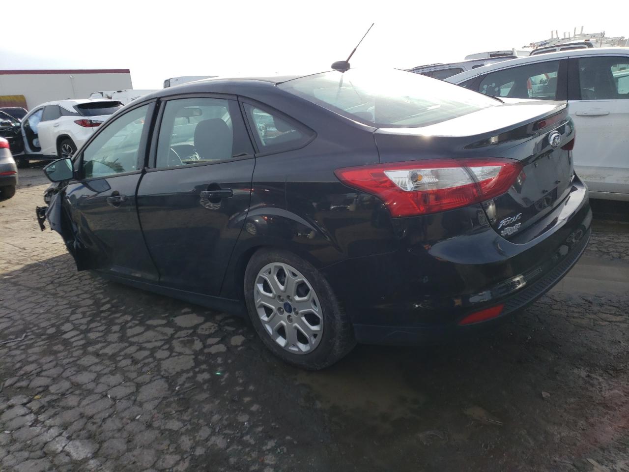2012 Ford Focus Se Black vin: 1FAHP3F28CL480144