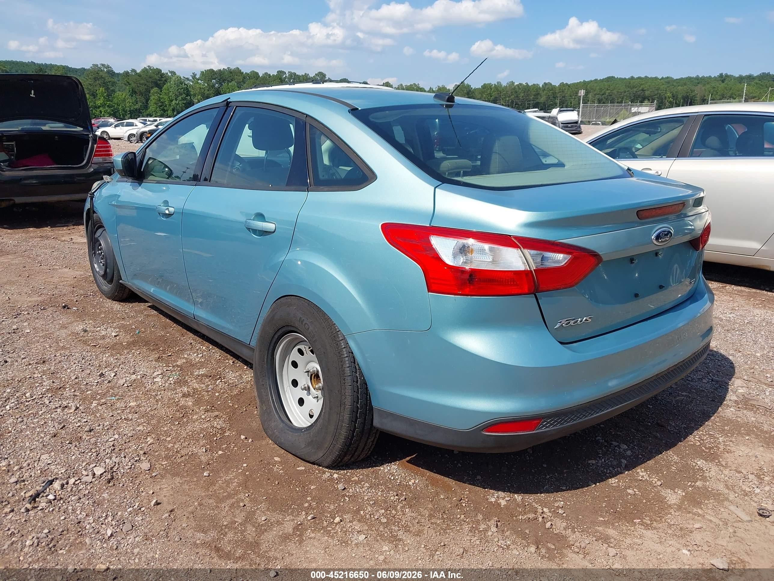 2012 Ford Focus Se Light Blue vin: 1FAHP3F29CL116914