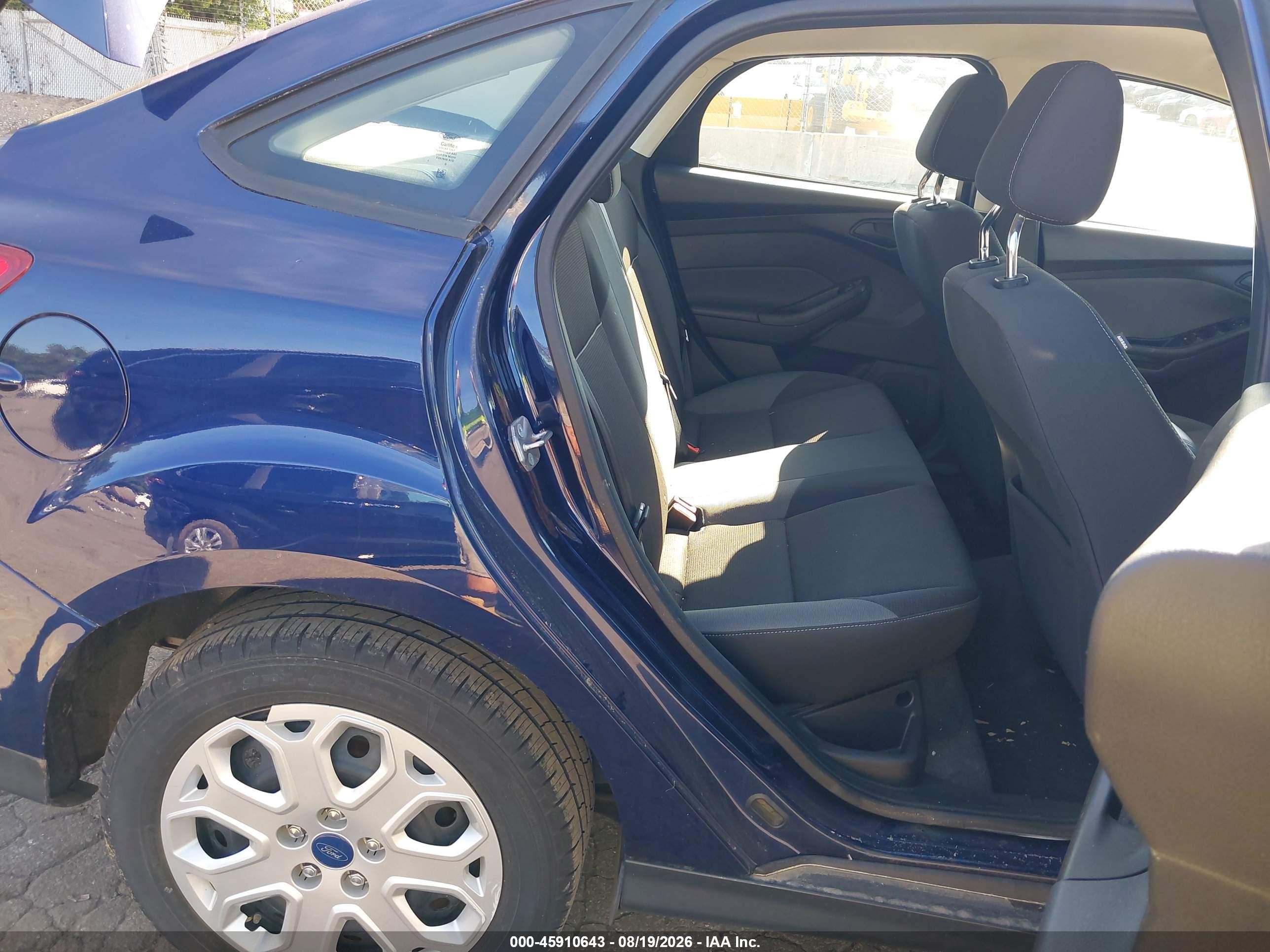 2012 Ford Focus Se Blue vin: 1FAHP3F29CL149248