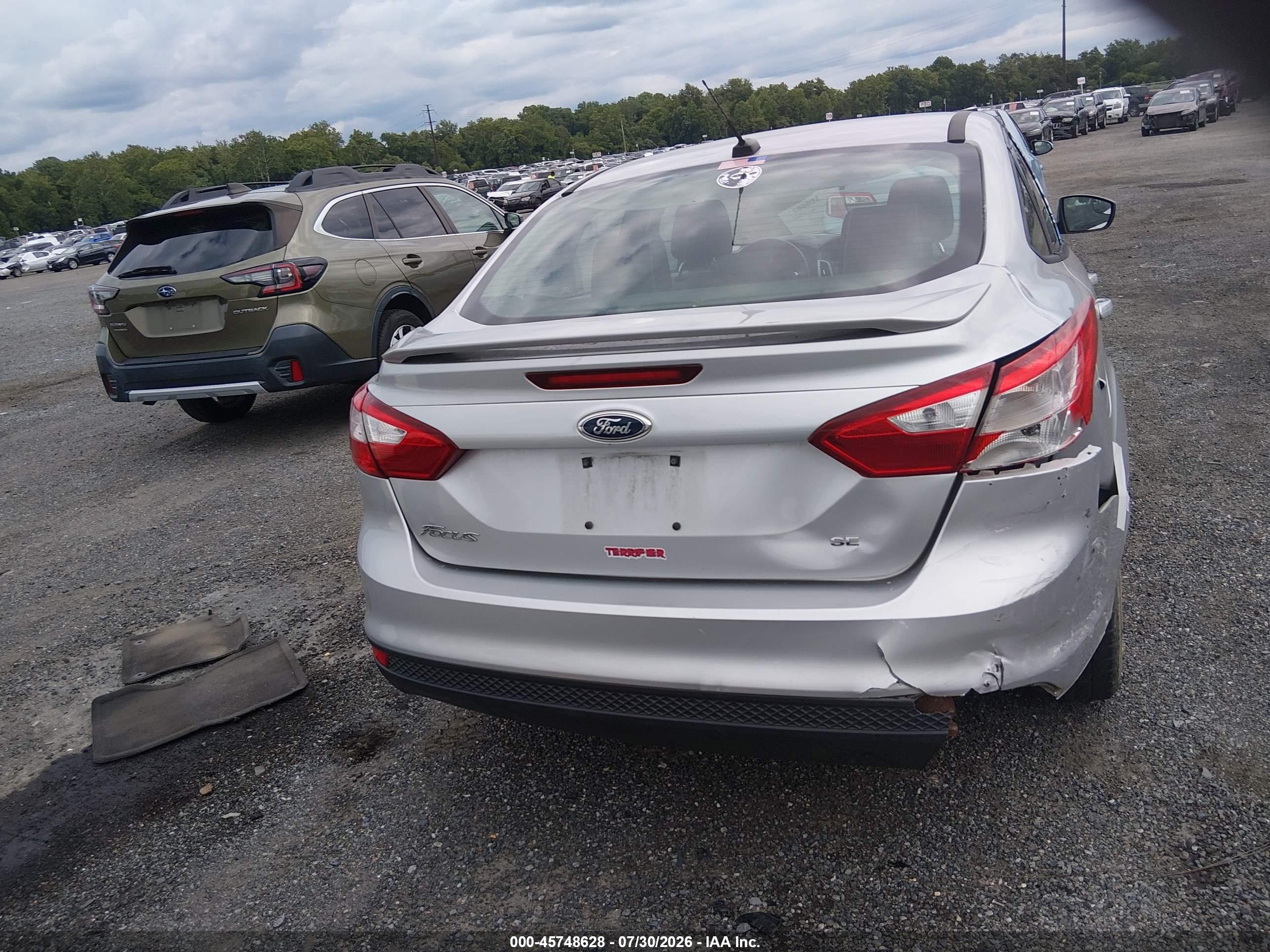 2012 Ford Focus Se Silver vin: 1FAHP3F29CL150237