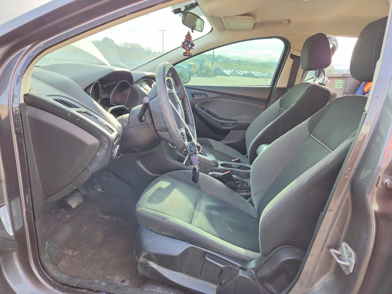 2012 Ford Focus Se Gray vin: 1FAHP3F29CL211635