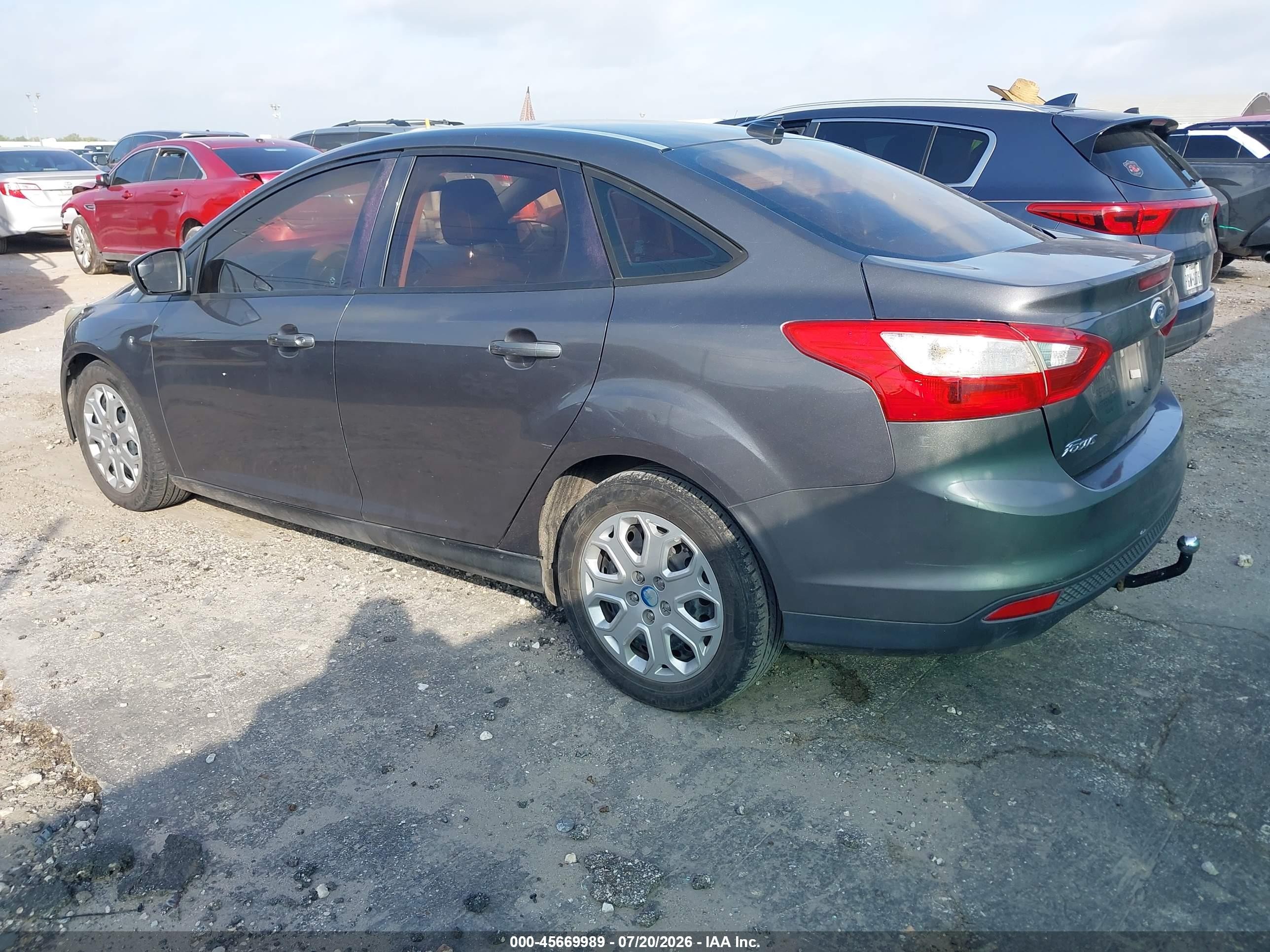 2012 Ford Focus Se Gray vin: 1FAHP3F29CL217211