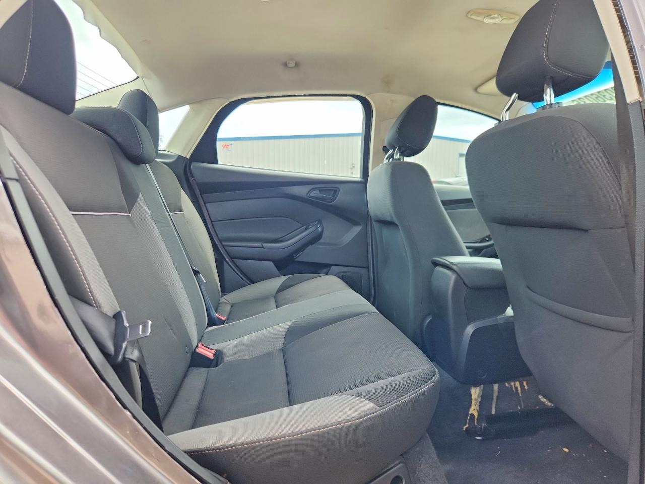 2012 Ford Focus Se Gray vin: 1FAHP3F29CL225387