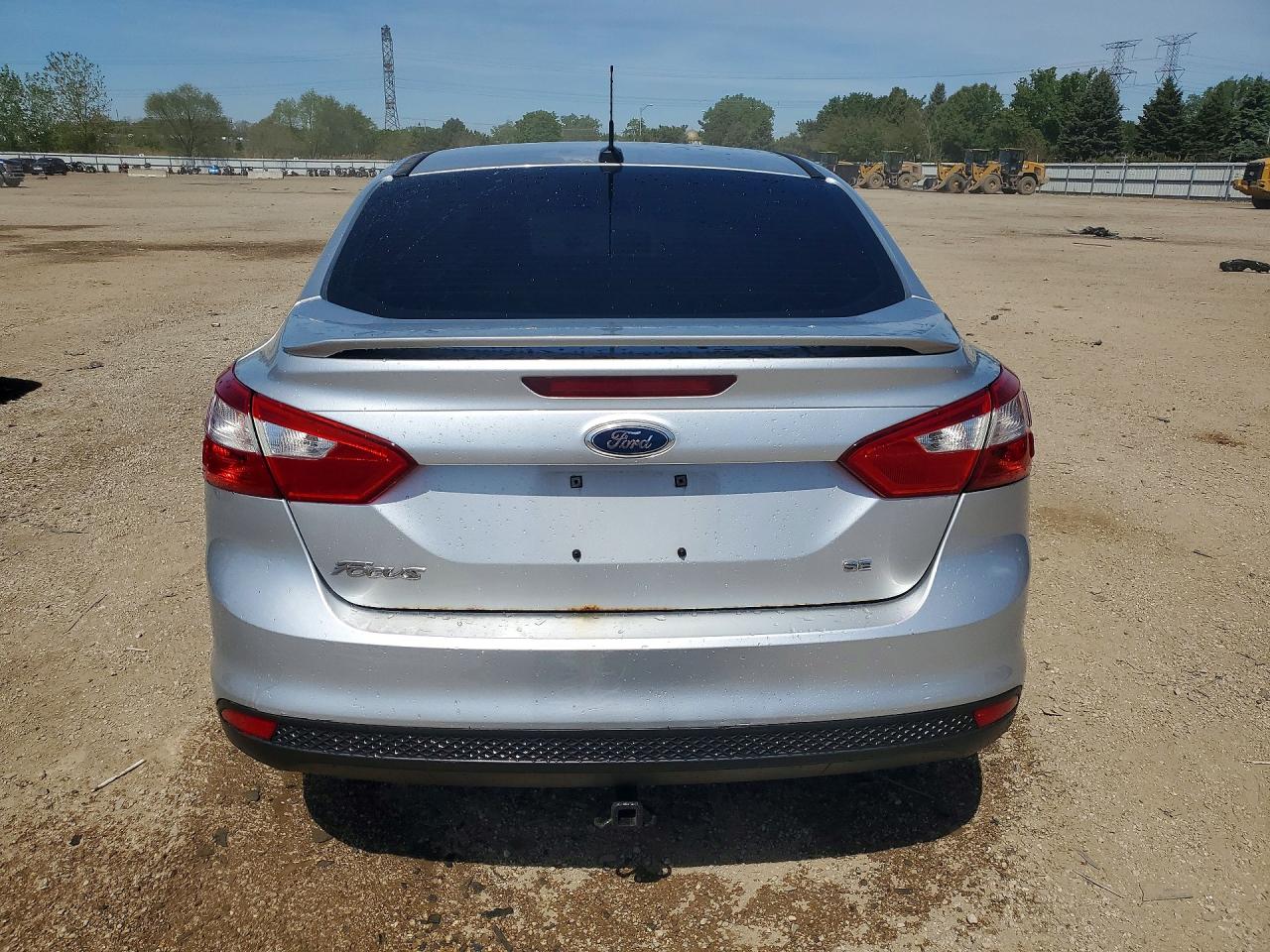 2012 Ford Focus Se Silver vin: 1FAHP3F29CL311802