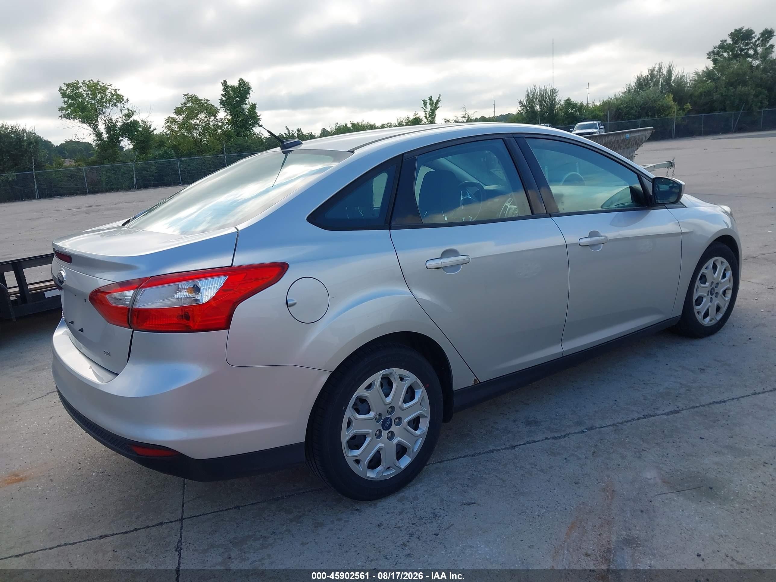 2012 Ford Focus Se Silver vin: 1FAHP3F29CL319169