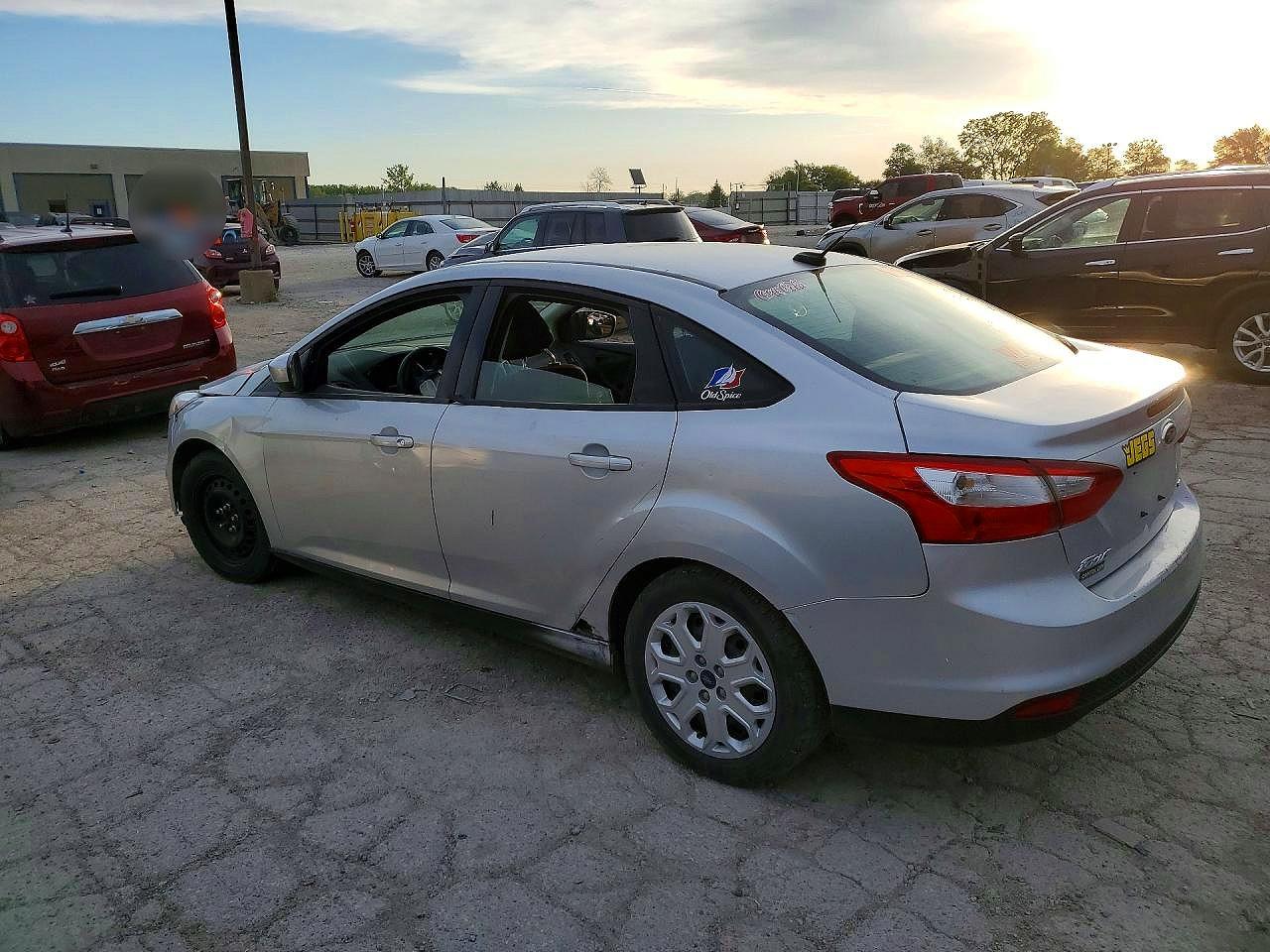 2012 Ford Focus Se Silver vin: 1FAHP3F29CL354567