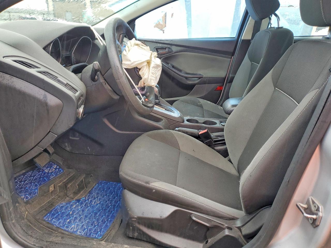 2012 Ford Focus Se Silver vin: 1FAHP3F29CL354567