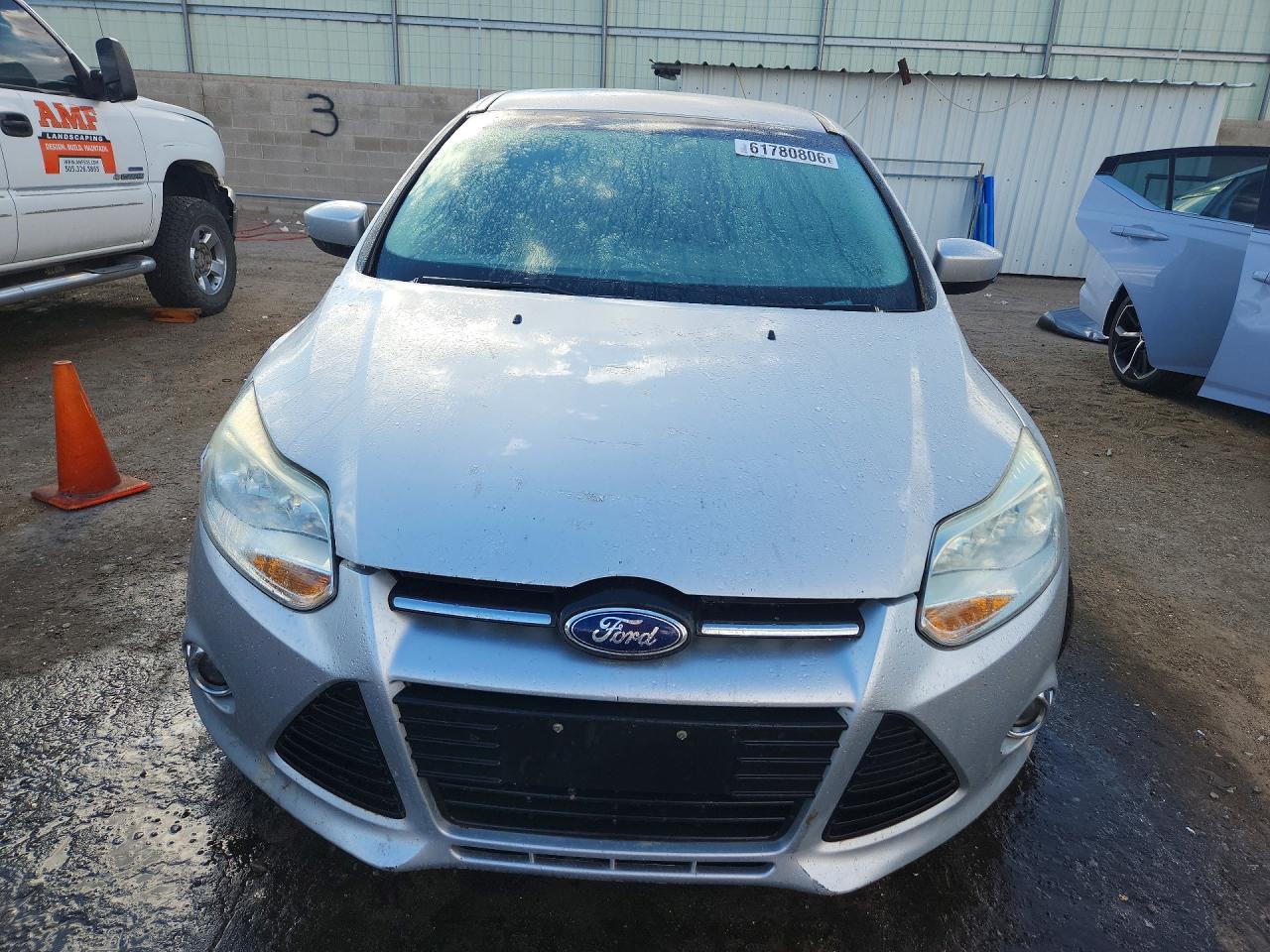 2012 Ford Focus Se Серебряный vin: 1FAHP3F29CL381915