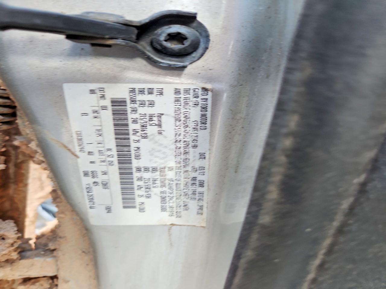 2012 Ford Focus Se Серебряный vin: 1FAHP3F29CL381915