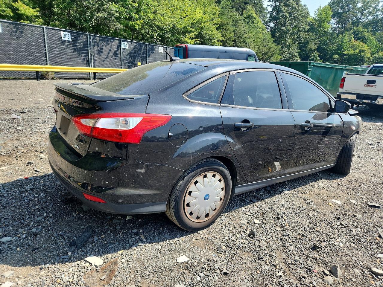 2012 Ford Focus Se Black vin: 1FAHP3F2XCL138503