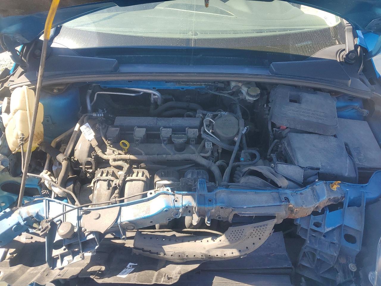 2012 Ford Focus Se Blue vin: 1FAHP3F2XCL139148